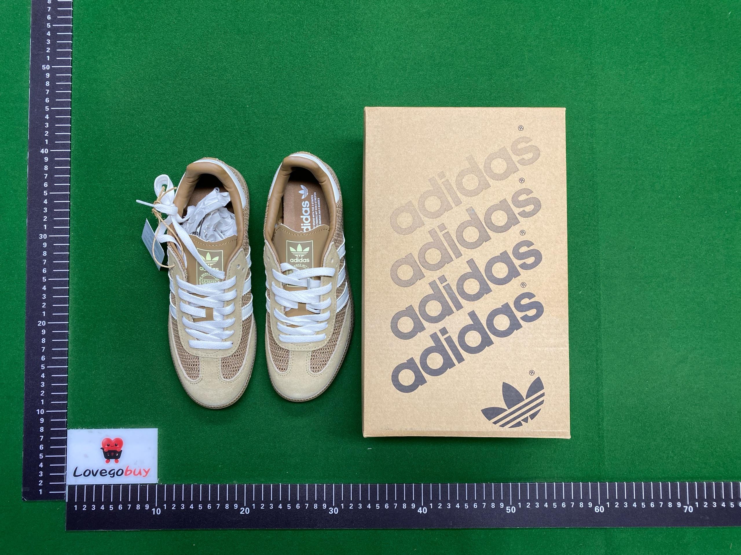 Foto QC 5 de adidas Samba OG Studded Wonder White IE9170