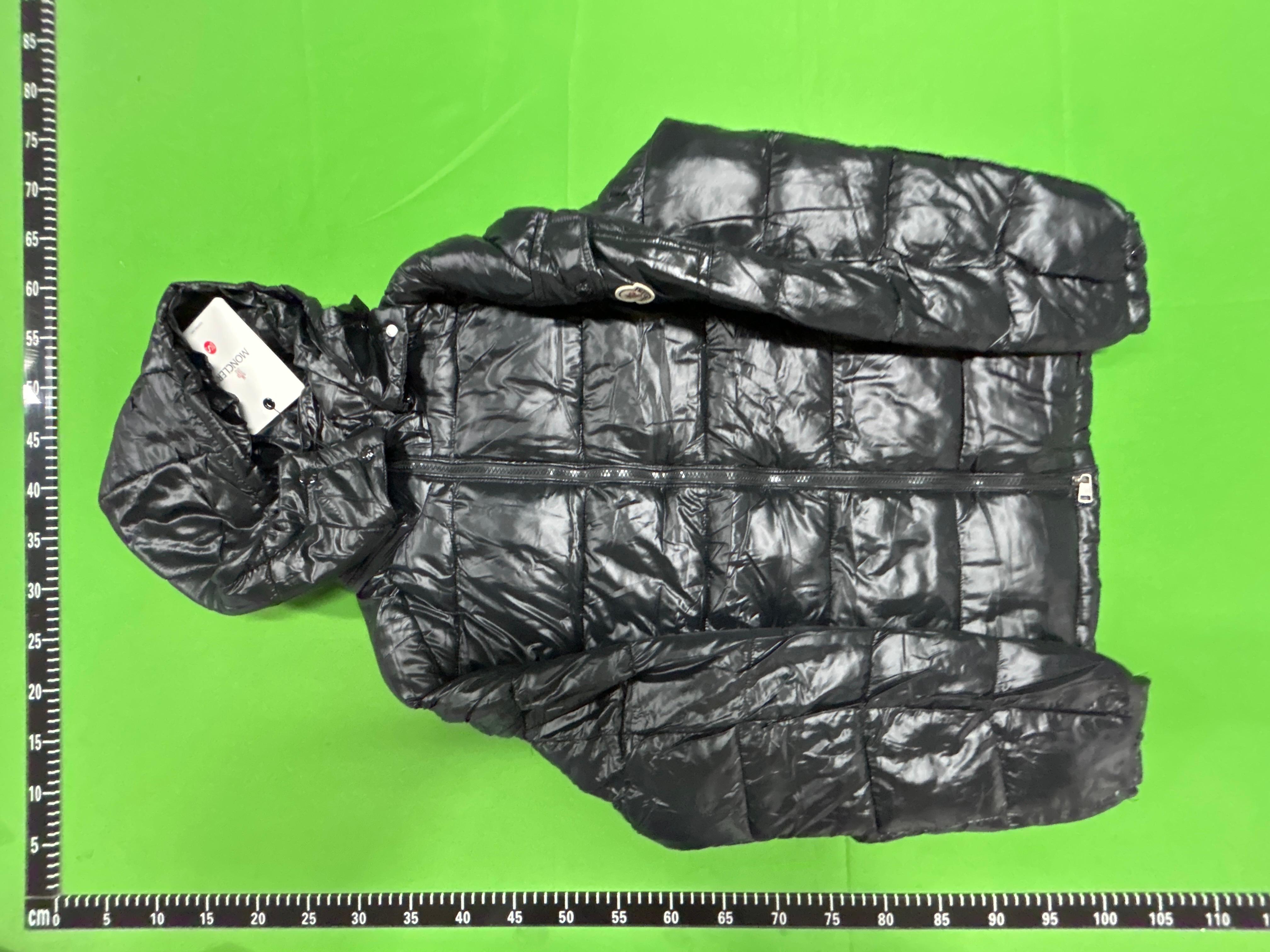 Foto QC 5 de Moncler Maya Down Jacket Hooded Black