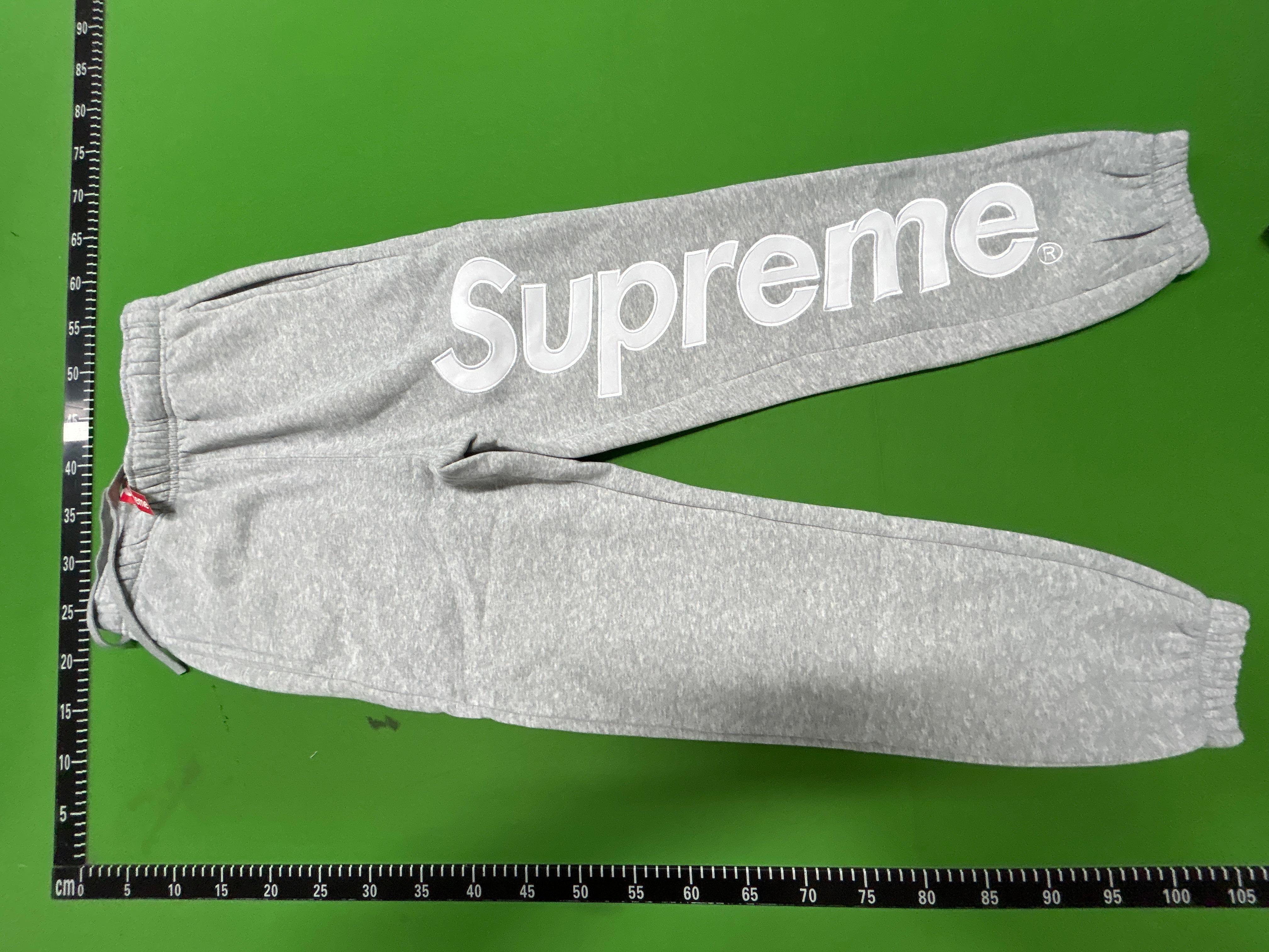 Foto QC 3 de Supreme Ducati Racing Zip Sweater Hooded Black