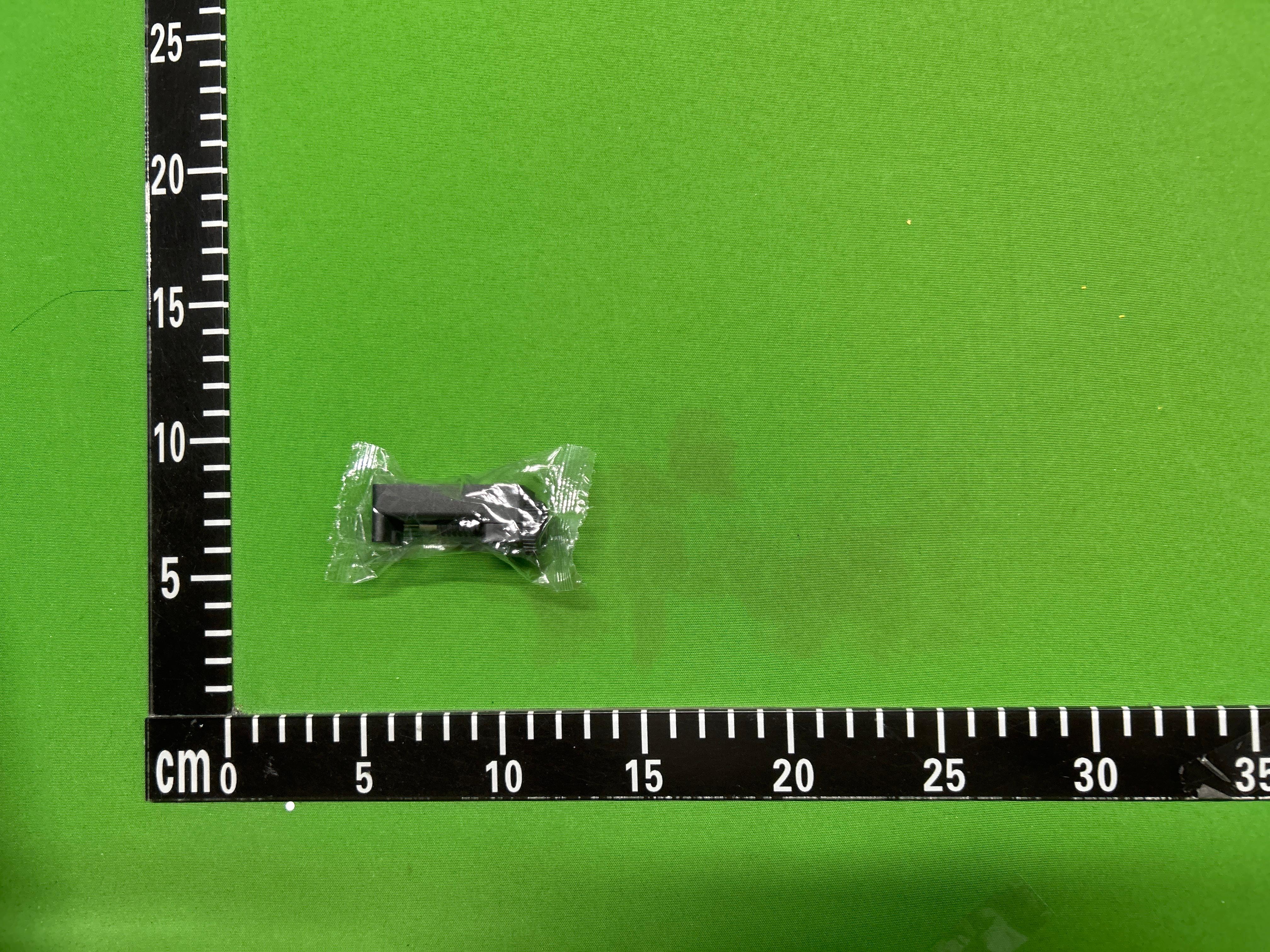 Foto QC 1 de Lacoste Bracelet Stainless Steel Magnet Black