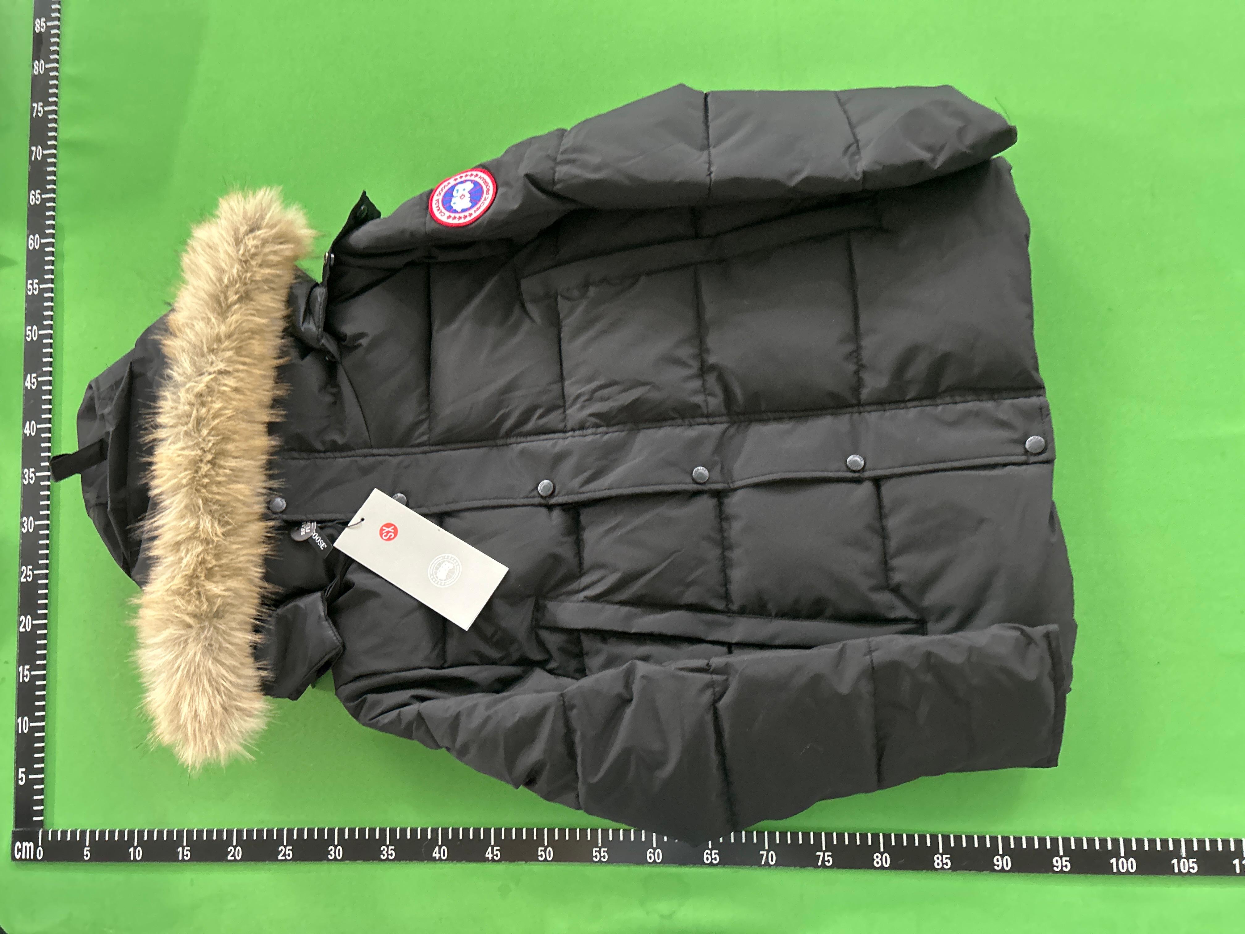 Foto QC 6 de Canada Goose Down Puffer Jacket Fur Hood Black