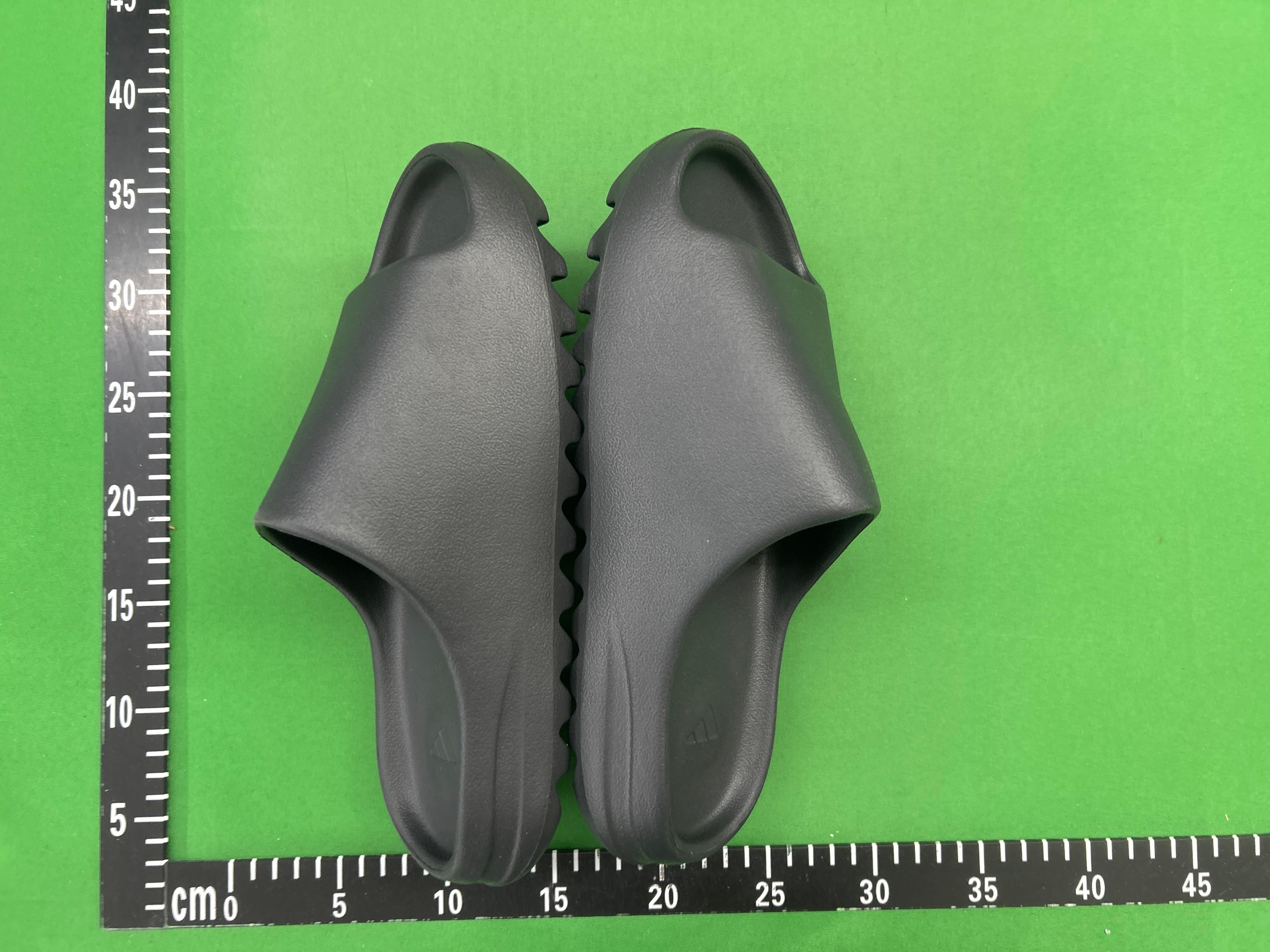 Foto QC 6 de adidas Yeezy Slide EVA Onyx