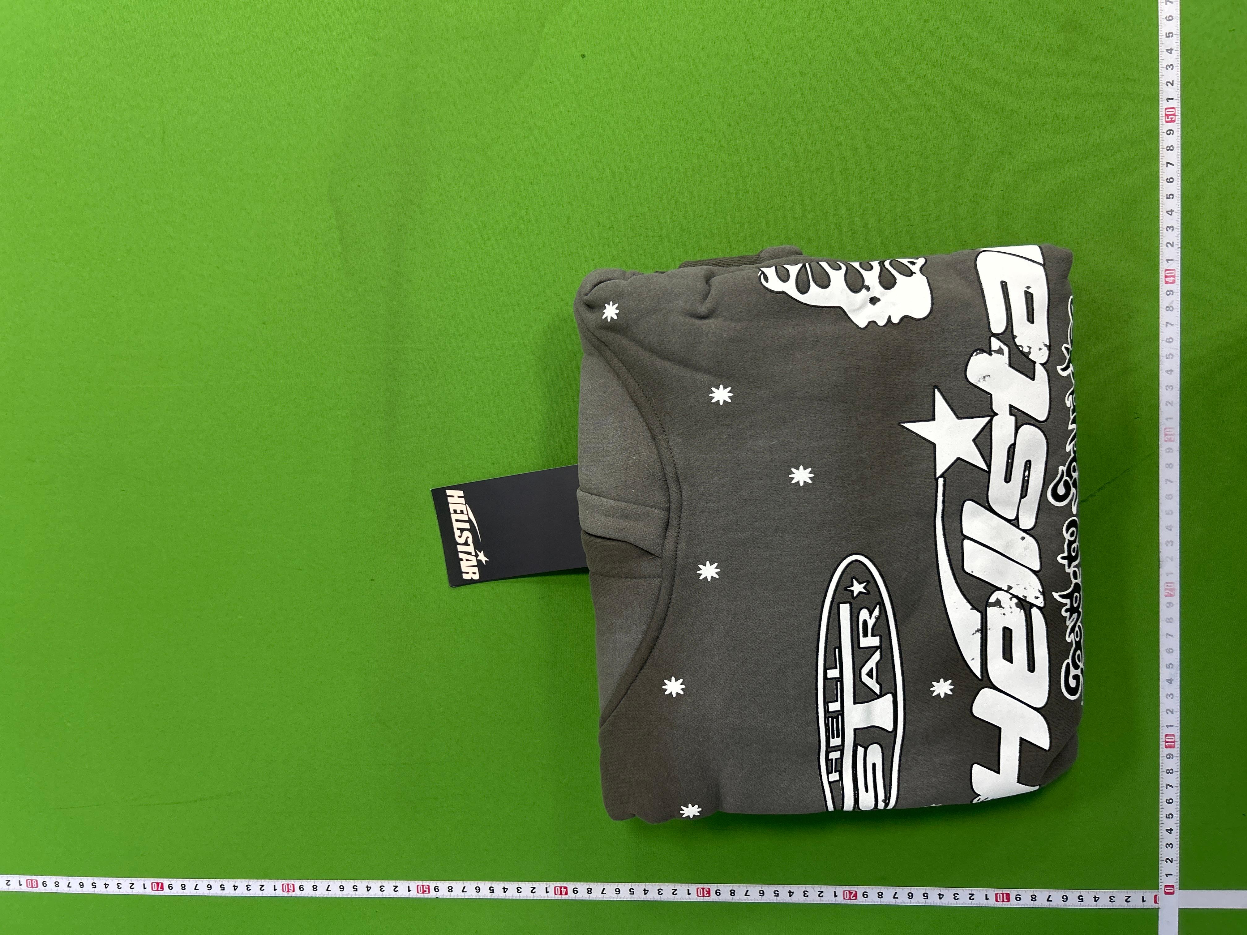 Foto QC 1 de Hellstar Jacket Graphic Washed Grey