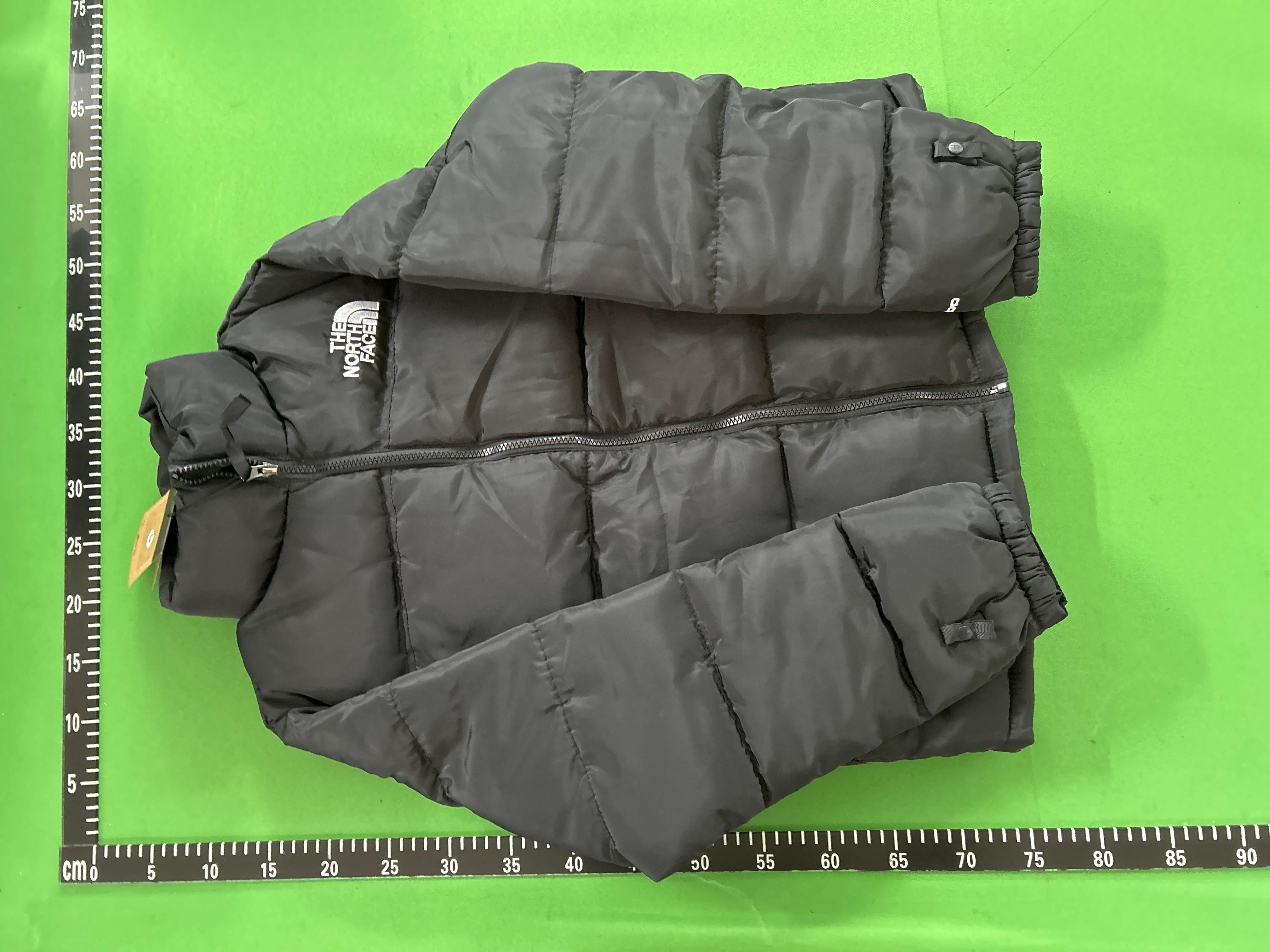 Foto QC 3 de The North Face 1996 Nuptse Puffer Jacket Purple