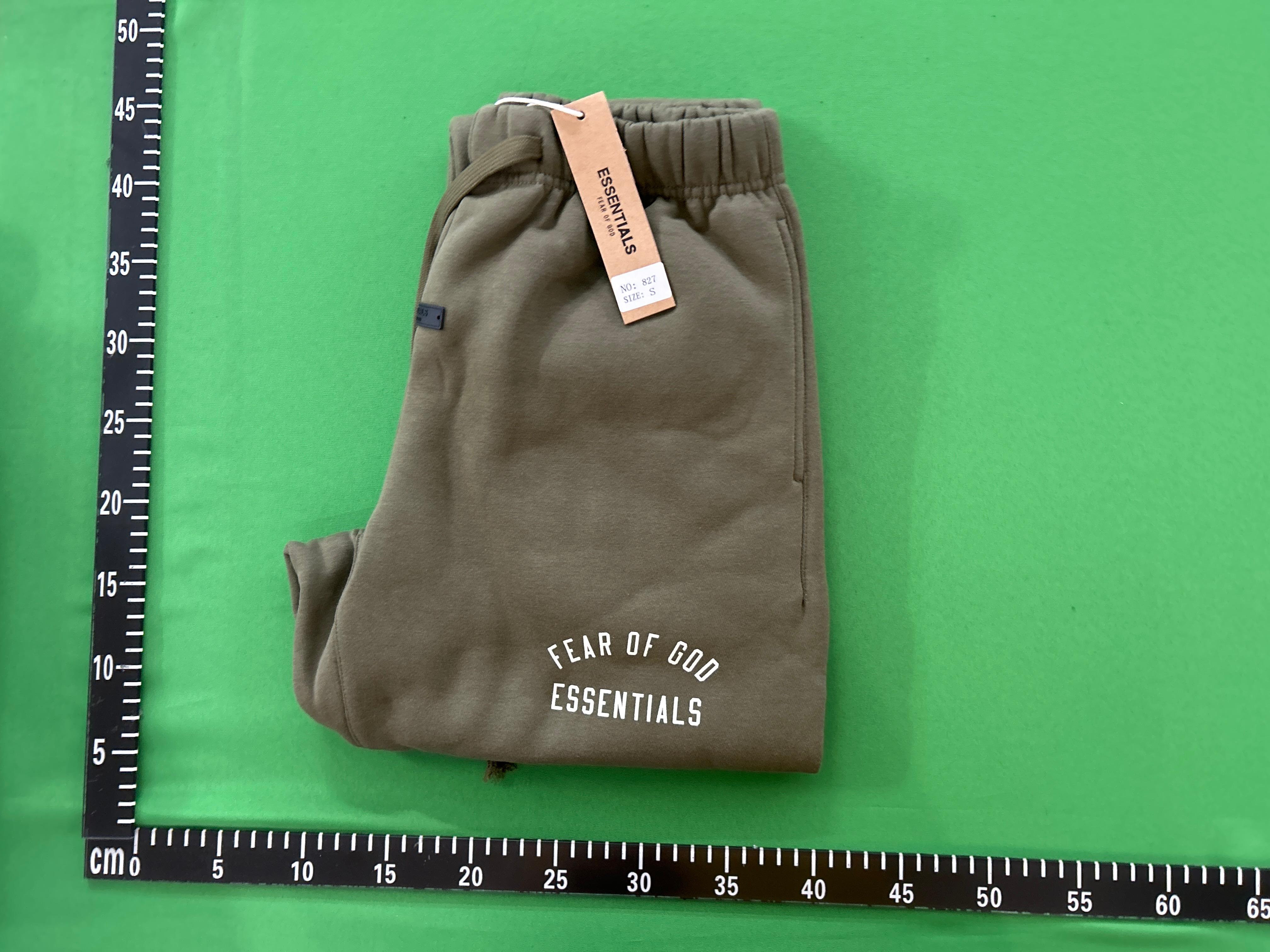 Foto QC 5 de Fear of God Essentials Training 90s Hoodie Black