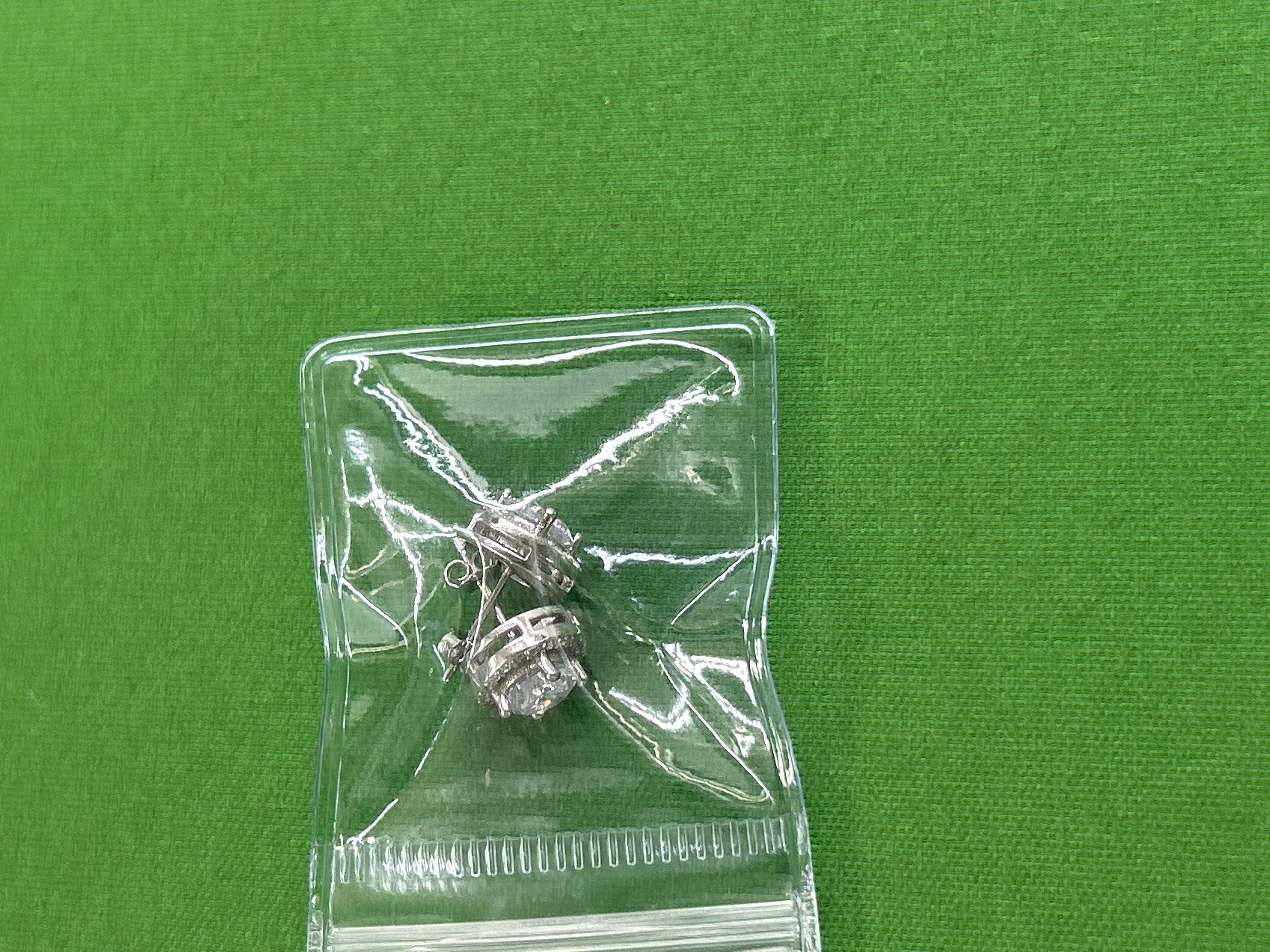 Foto QC 2 de Other Earrings S925 Silver Moissanite Silver