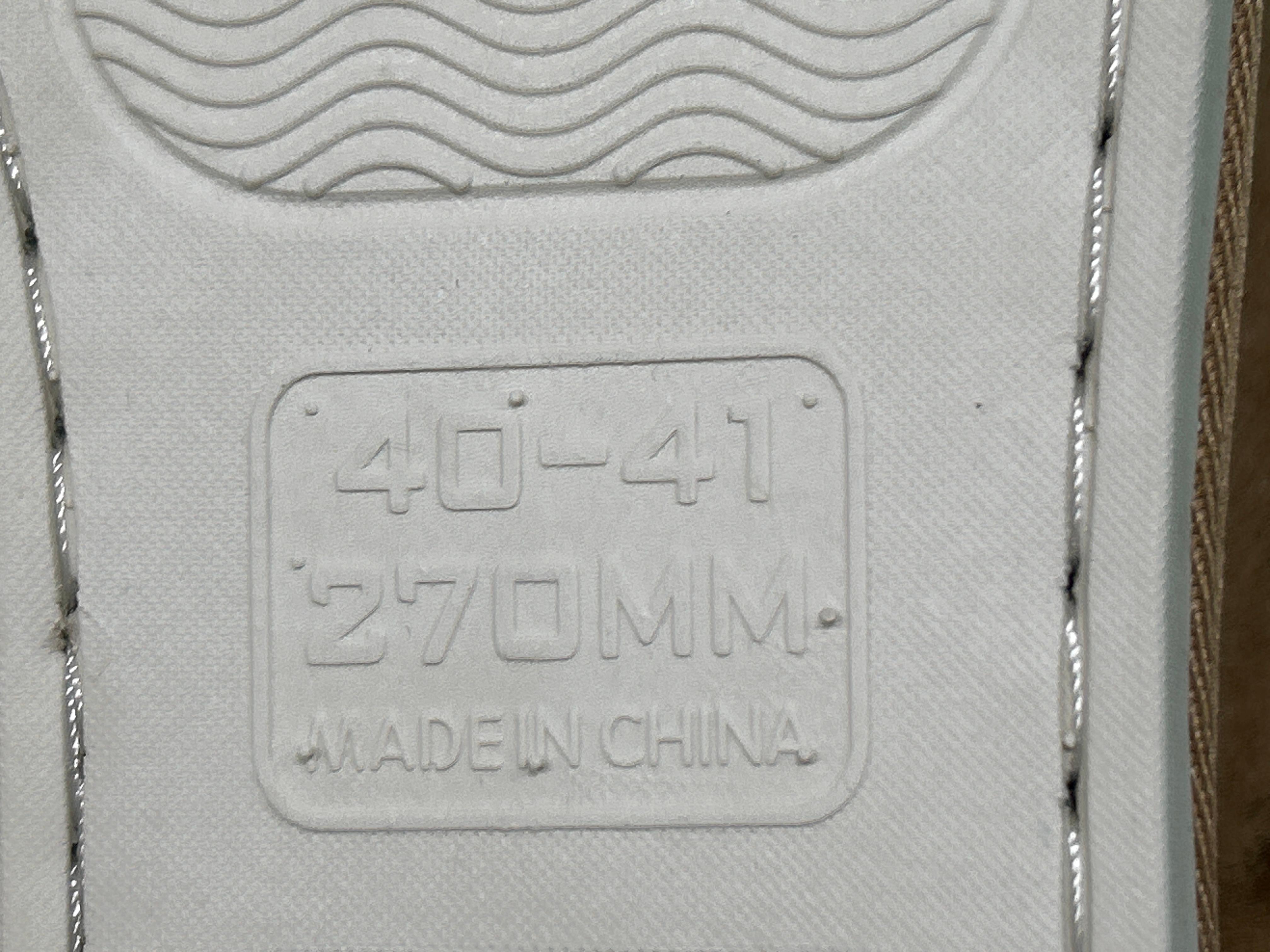 Foto QC 7 de Other Monogram Slippers Faux Fur Grey