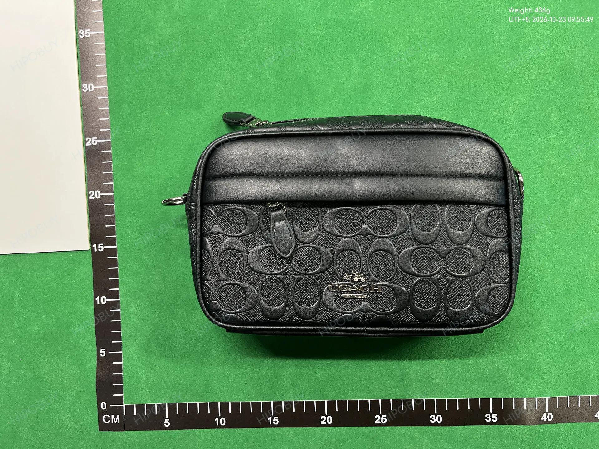 Foto QC 4 de Coach Graham Crossbody Black Signature Leather