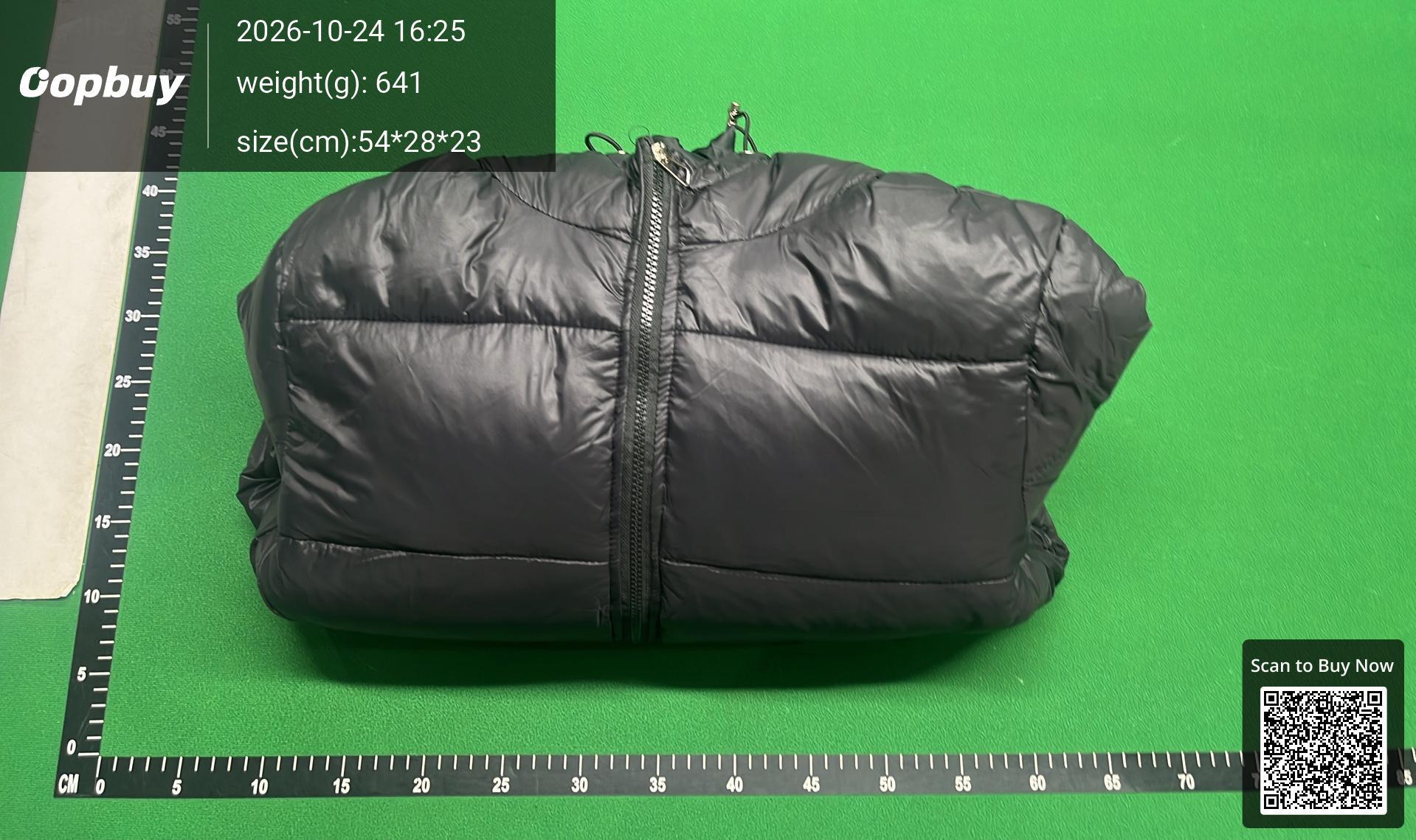 Foto QC 8 de Other Shiny Hooded Puffer Jacket Dark Green