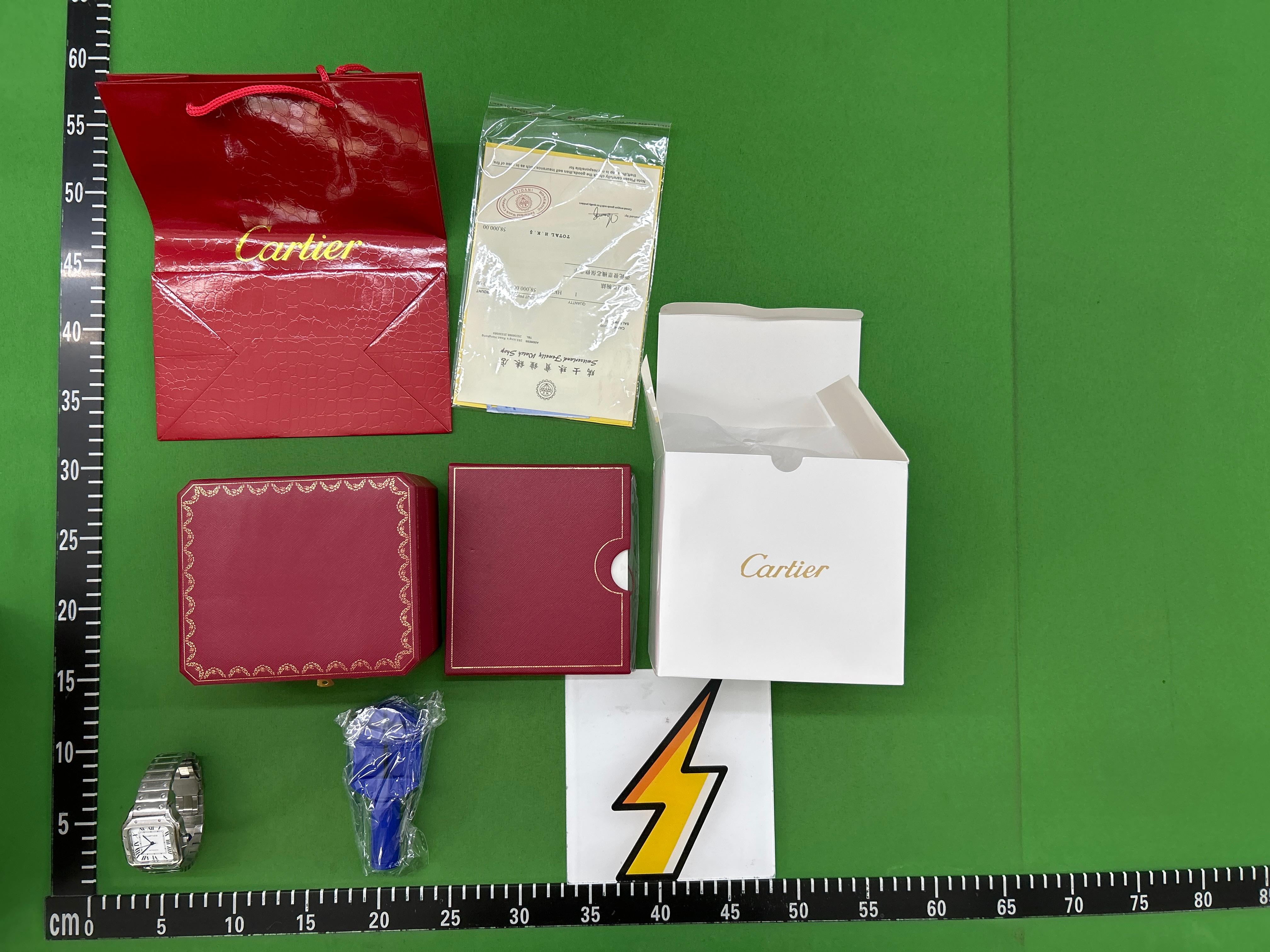 Foto QC 2 de Cartier Tank Must WSTA0041