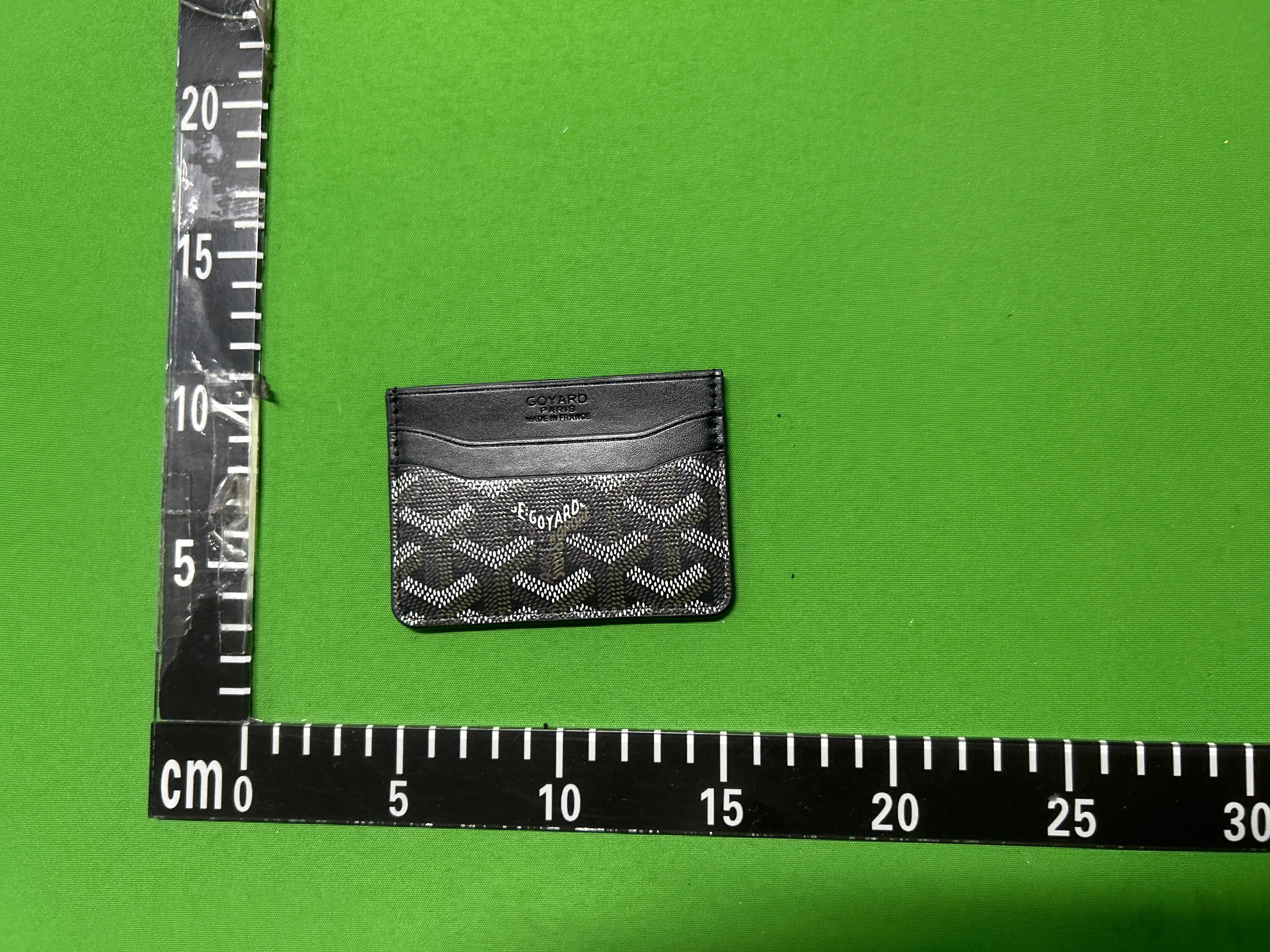 Foto QC 2 de Goyard Saint Sulpice Card Holder Goyardine Canvas Black