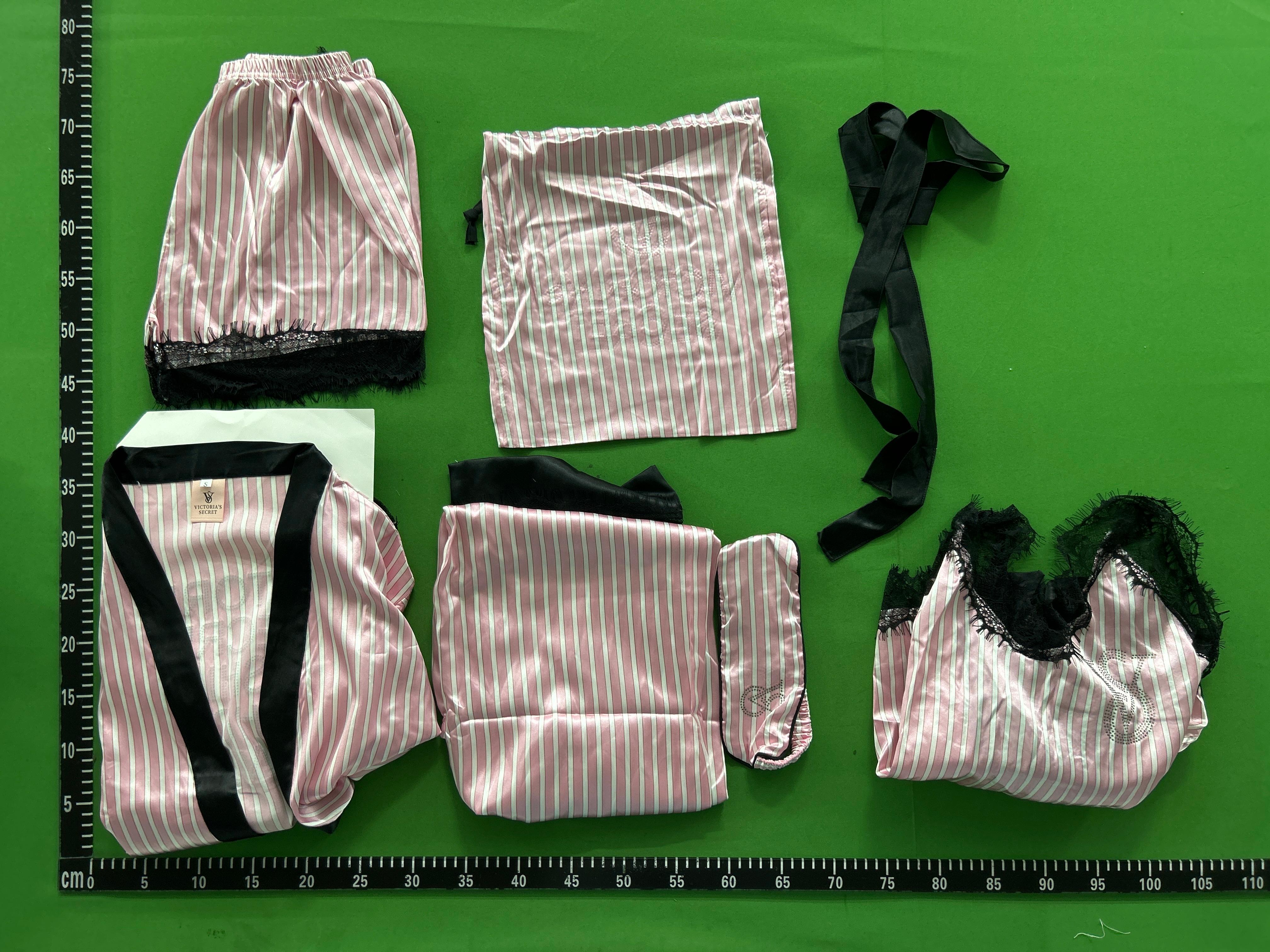 Foto QC 1 de Other Underwear Ice Silk Robe Pink Stripe