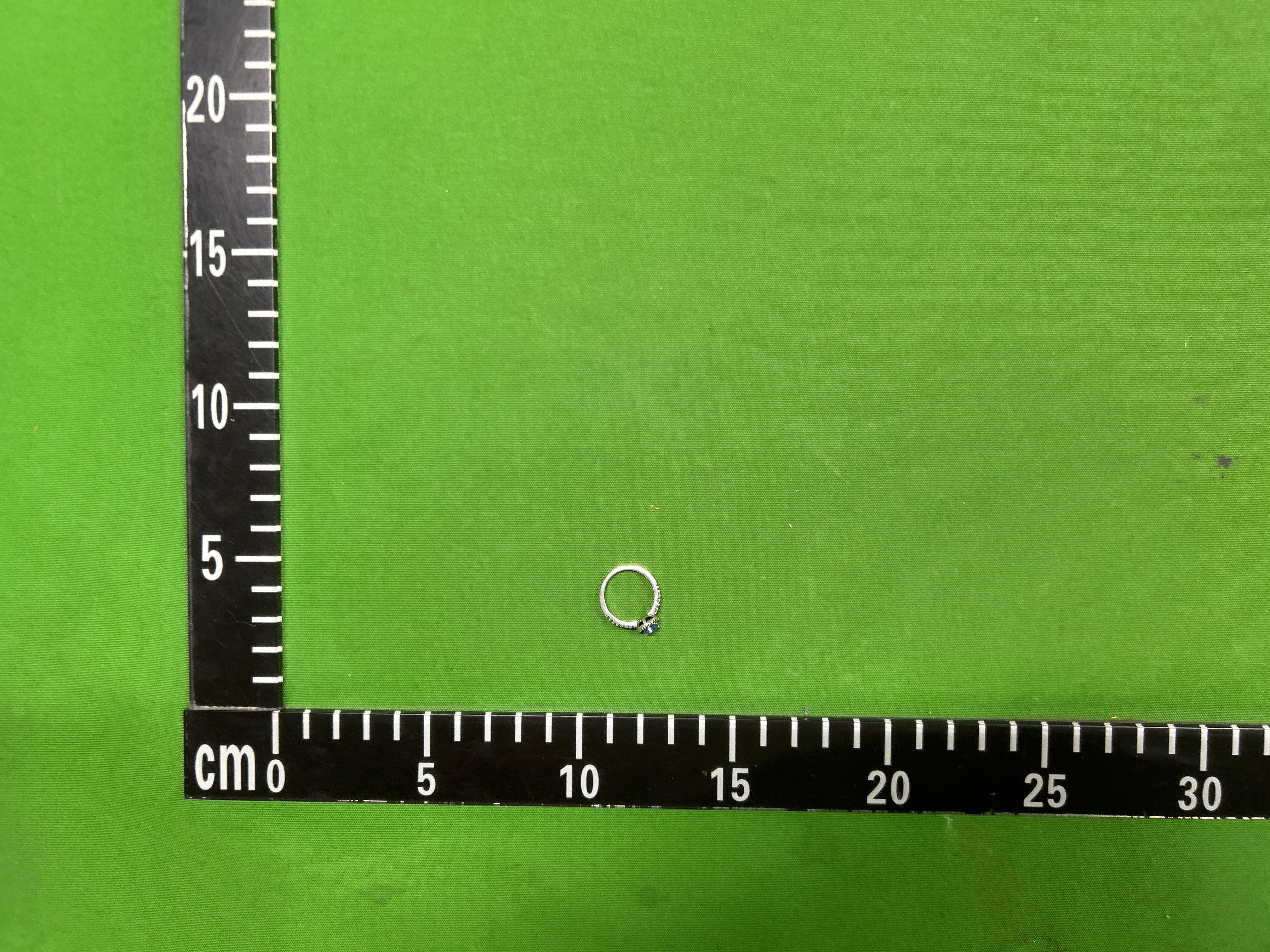 Foto QC 1 de Pandora Timeless Ring Rose Gold Crystal Green