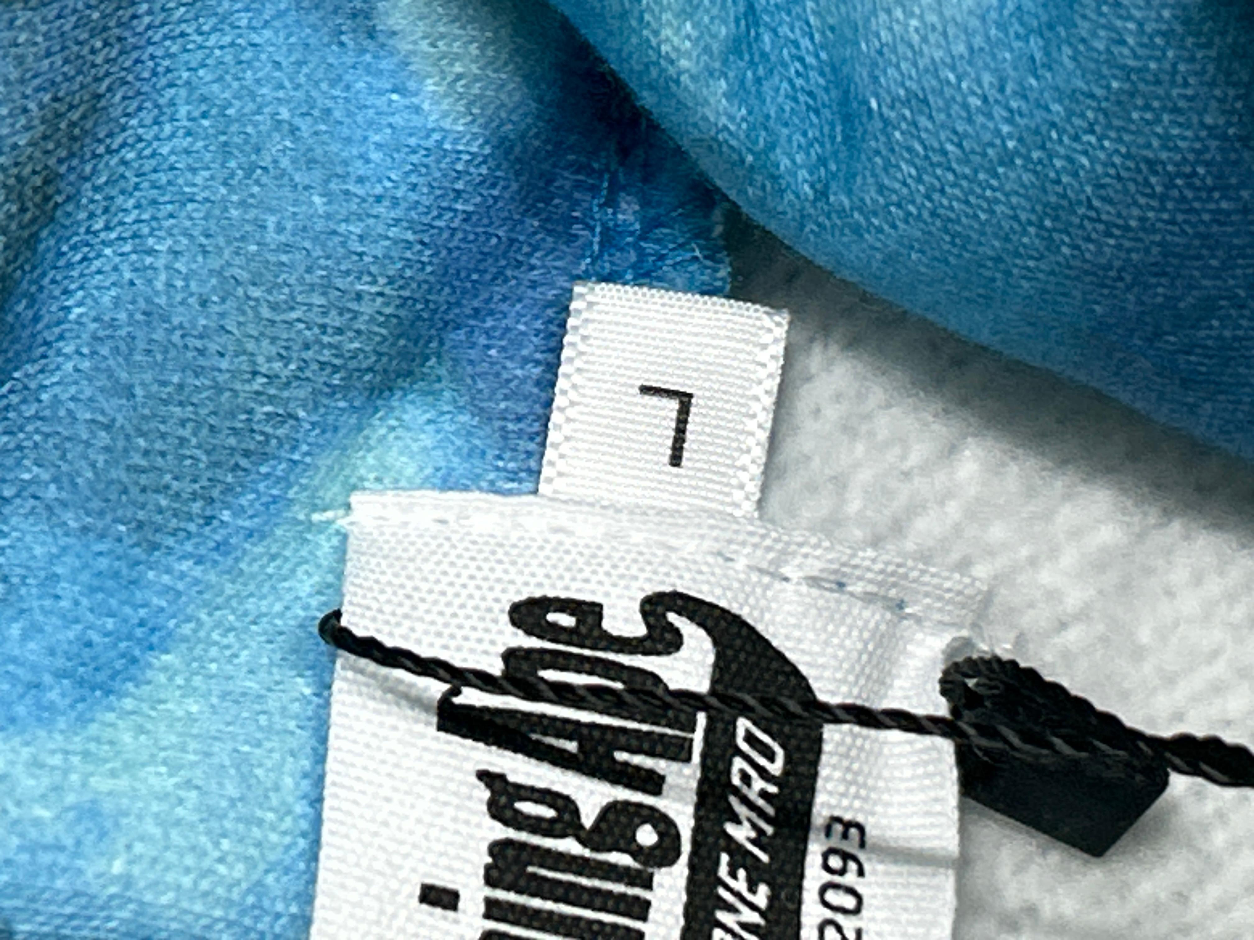 Foto QC 6 de BAPE Van Gogh Museum Shark Zip Sweater Almond Blossom Camo Teal