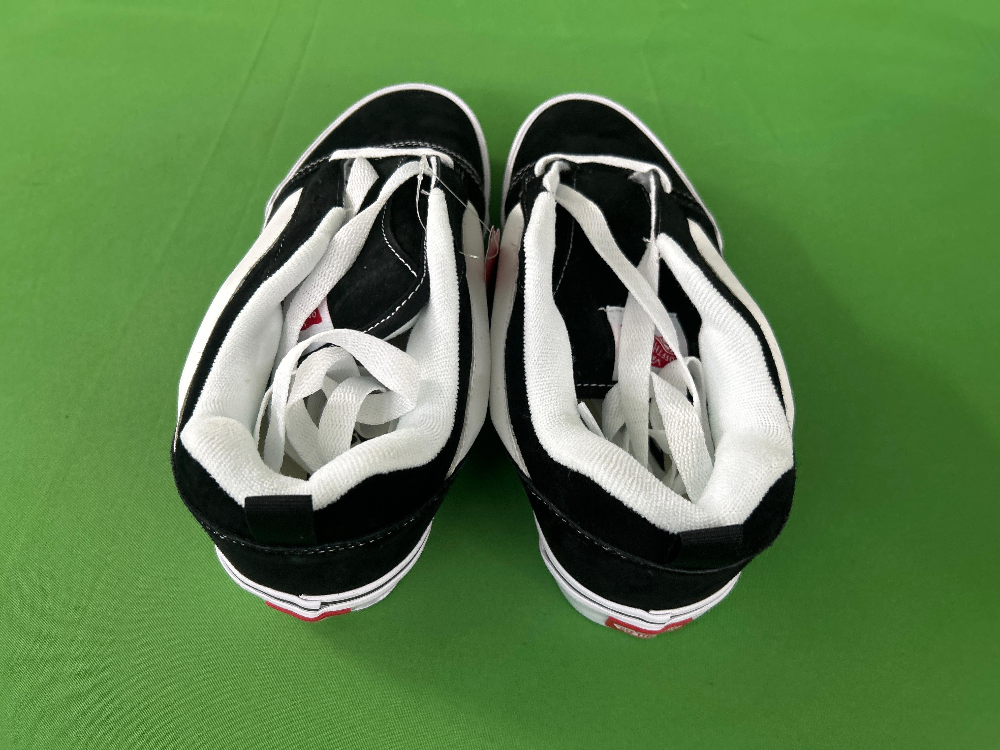 Foto QC 3 de Vans Knu Skool Year of the Snake