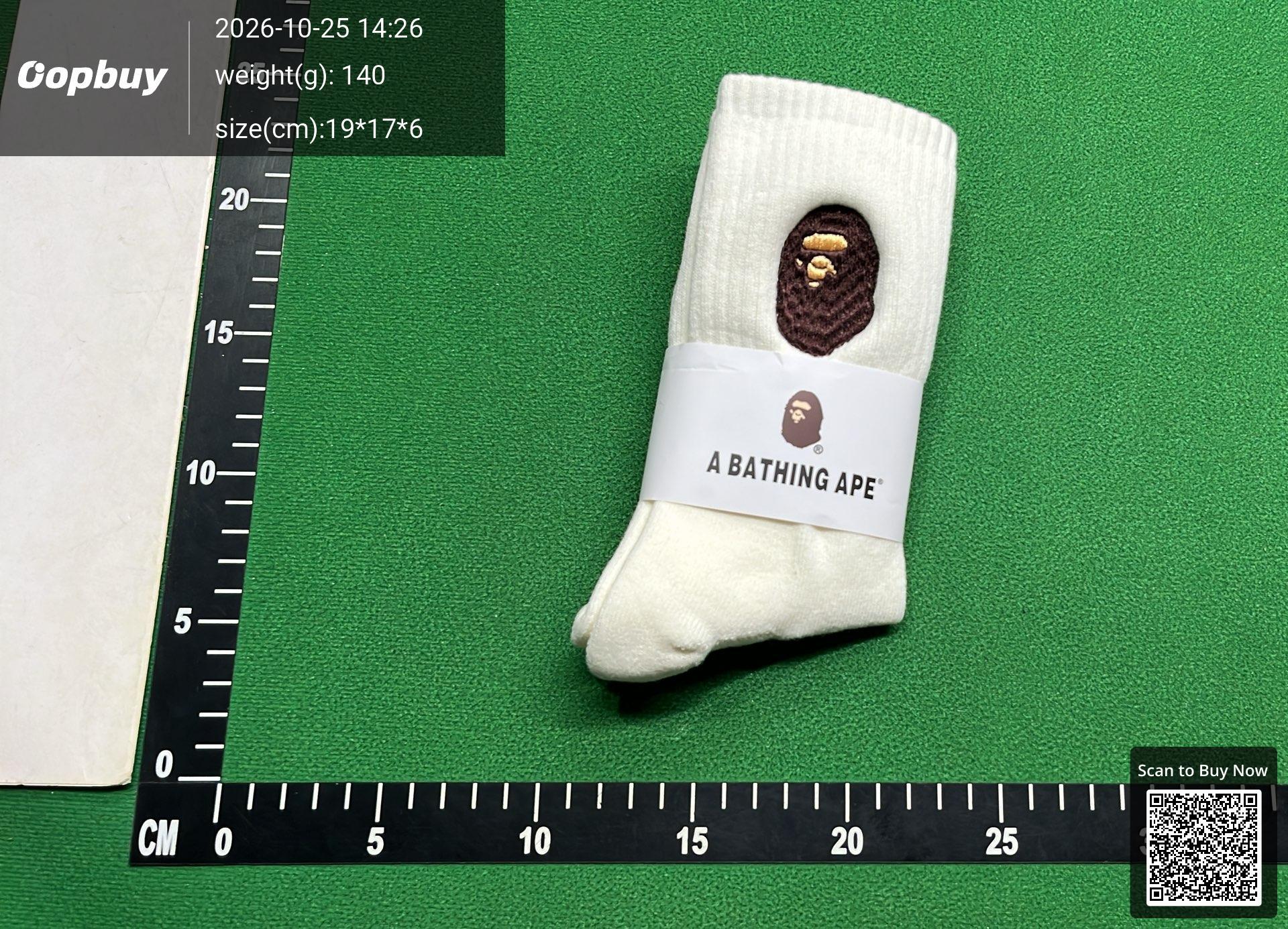 Foto QC 5 de A Bathing Ape Shark Embroidery Cushioned Crew Socks White