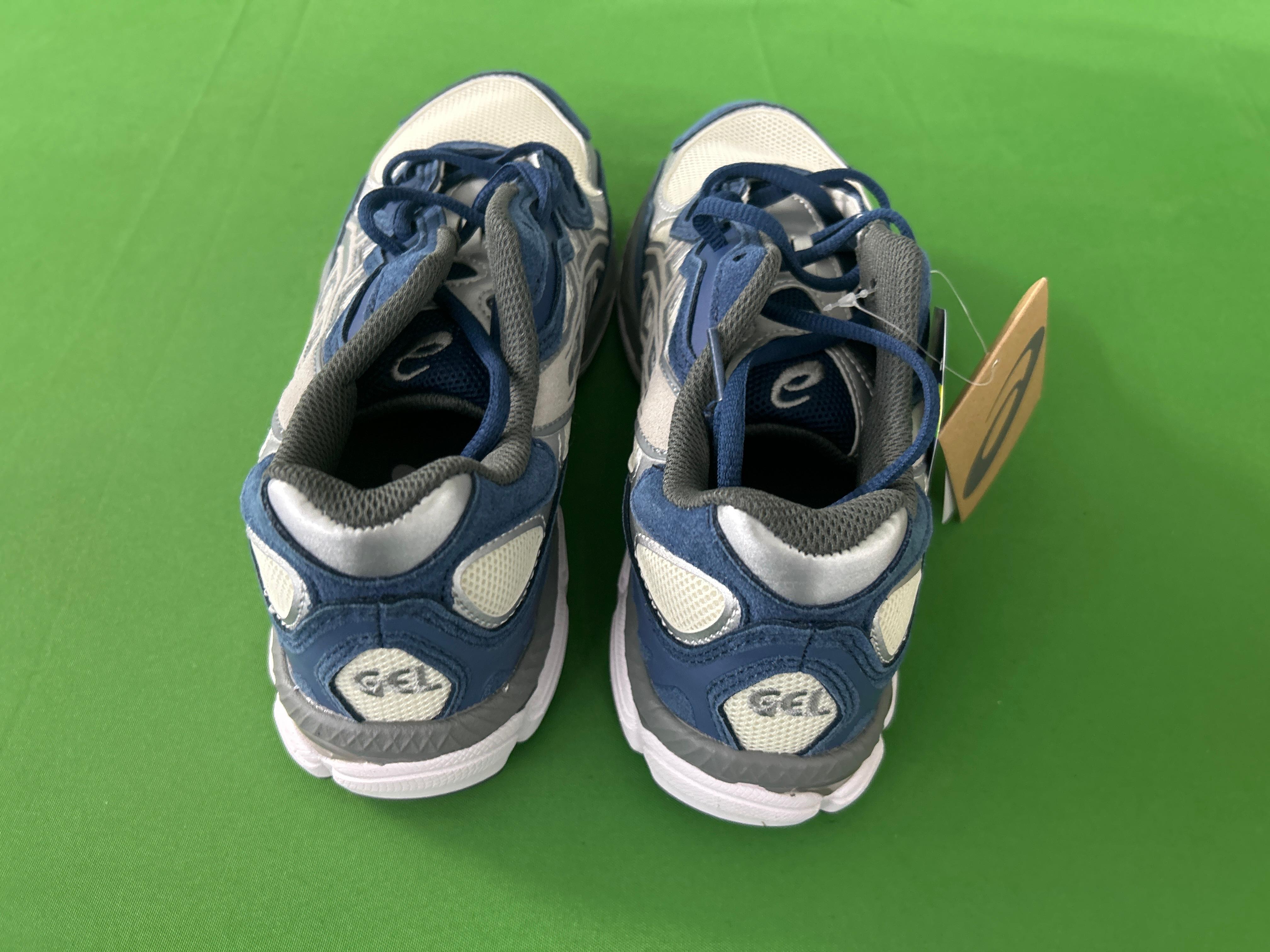 Foto QC 3 de ASICS GEL-NYC Cream Oyster Grey 1201A789-103