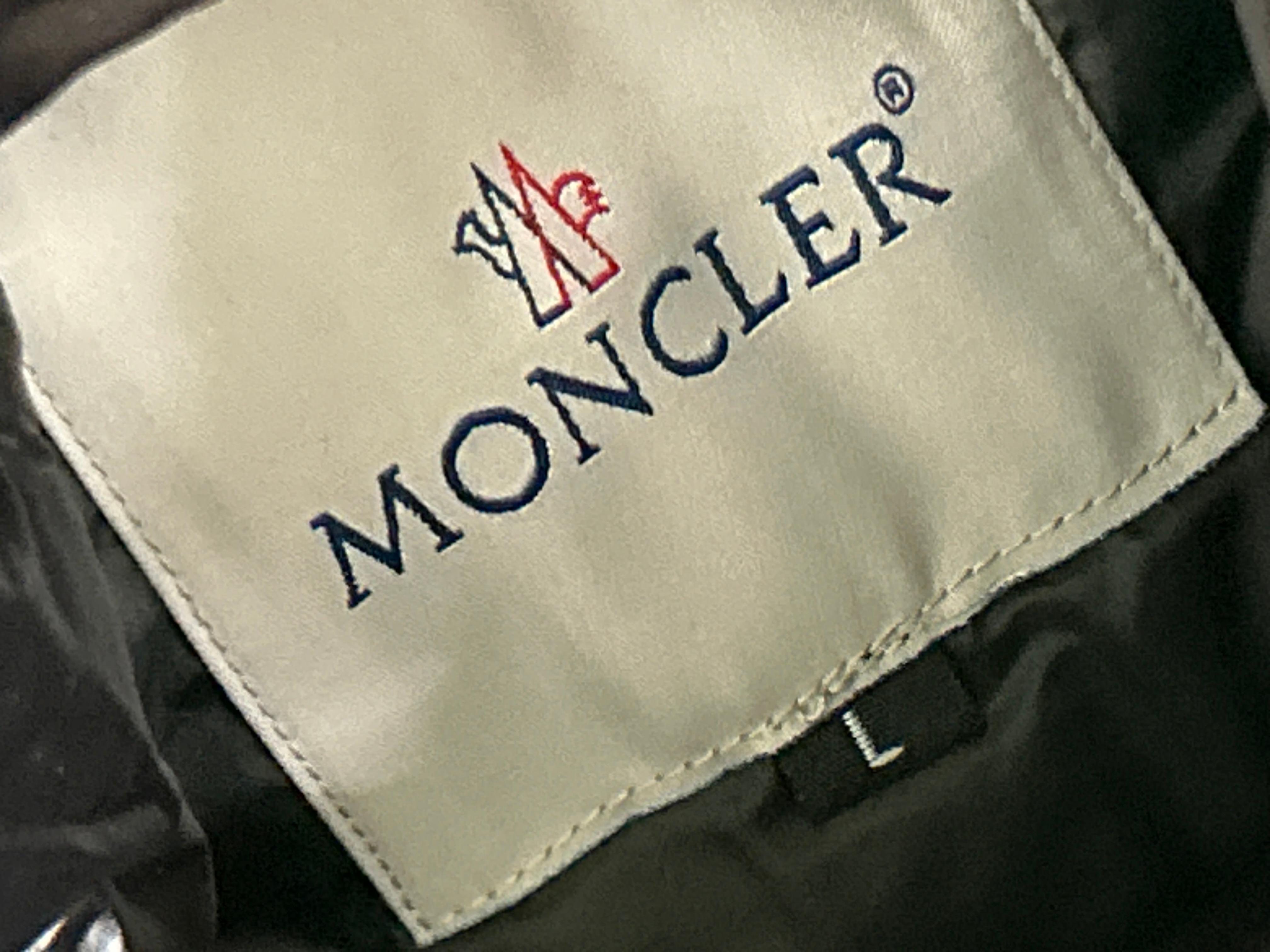 Foto QC 6 de Moncler Puffer Jacket Down White