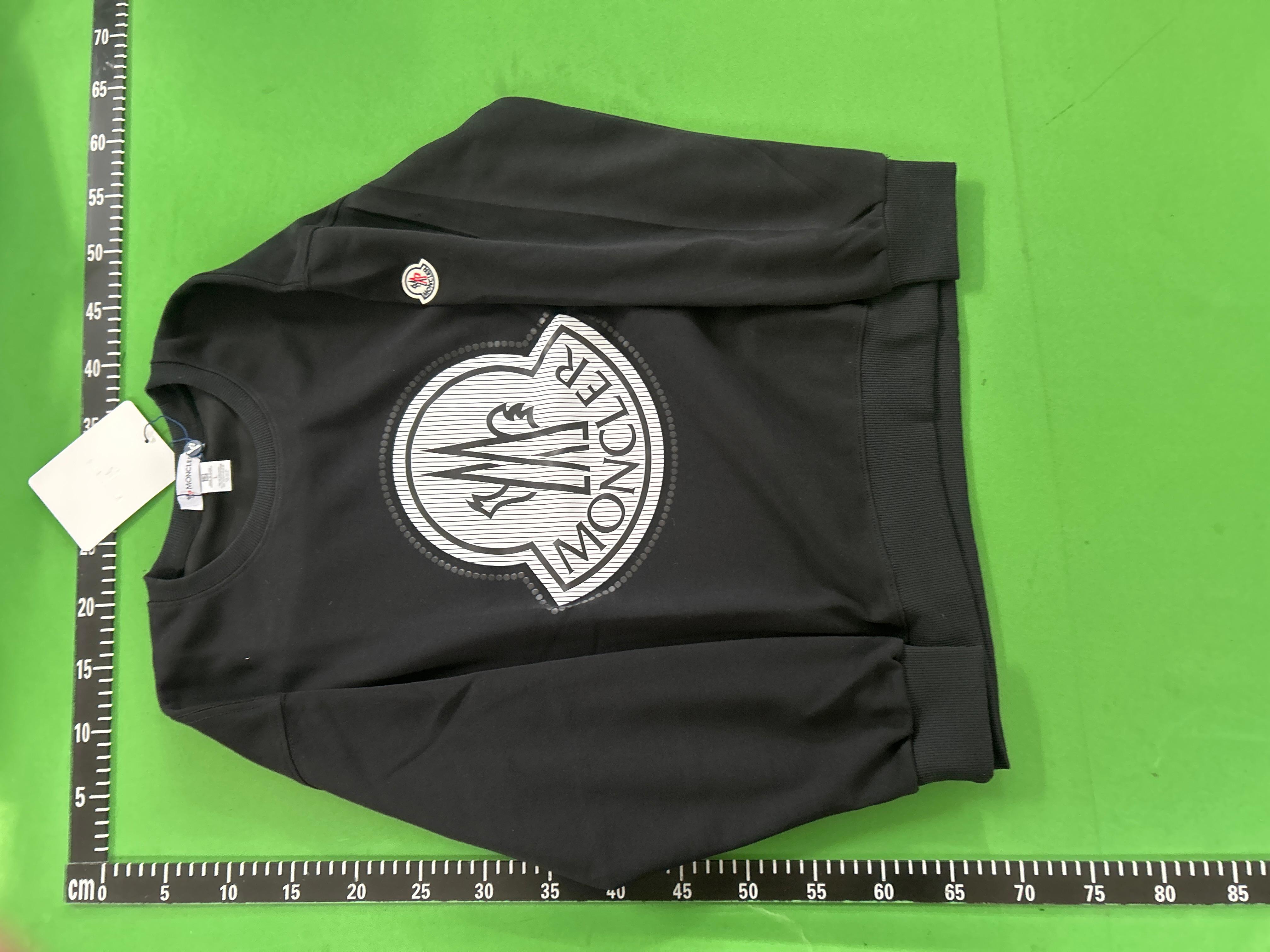 Foto QC 7 de Moncler Crewneck Sweater Black