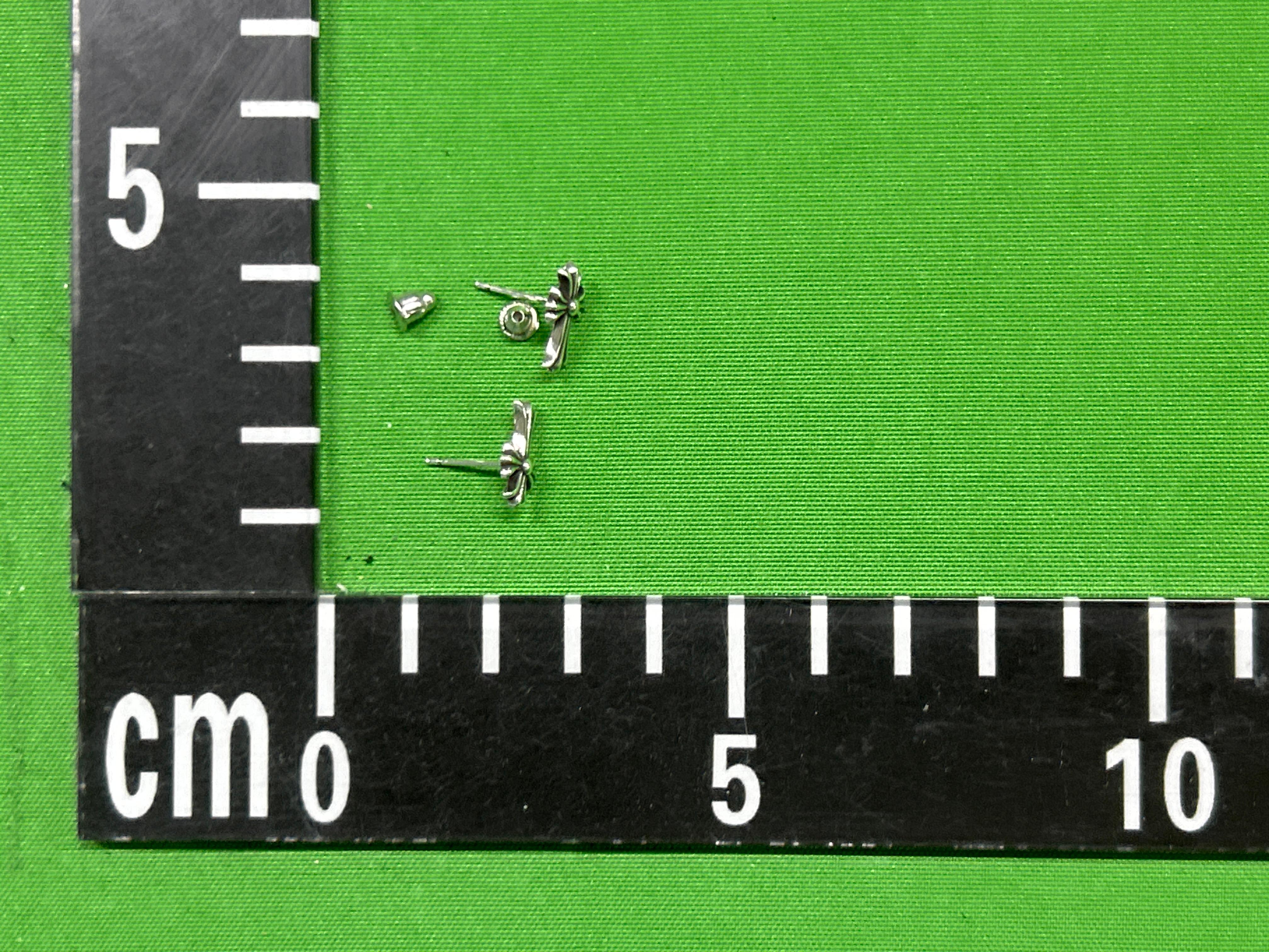Foto QC 7 de Chrome Hearts CH Cross Earrings Silver Diamond Silver