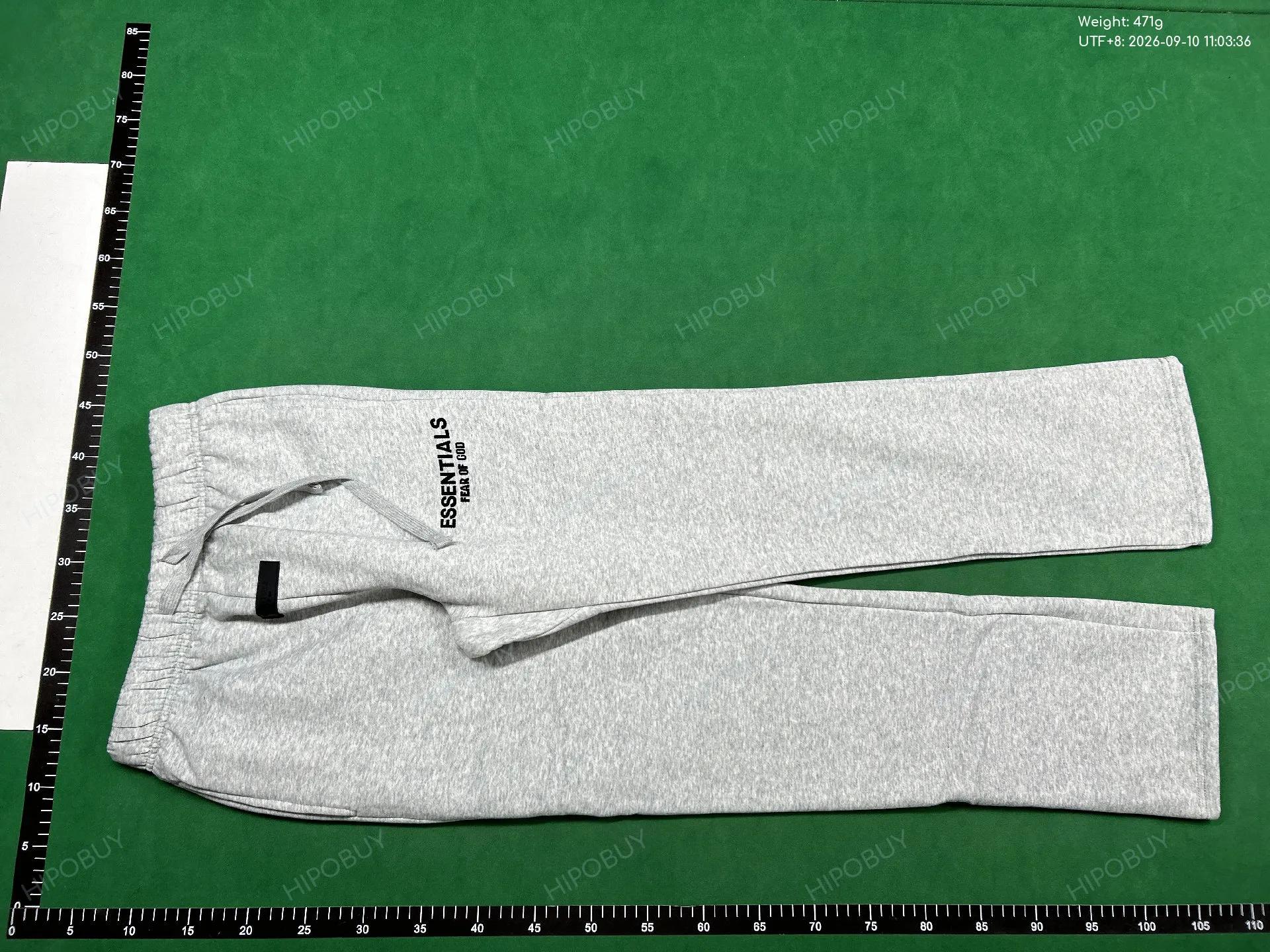 Foto QC 2 de Fear of God Essentials Sweat Shorts Grey