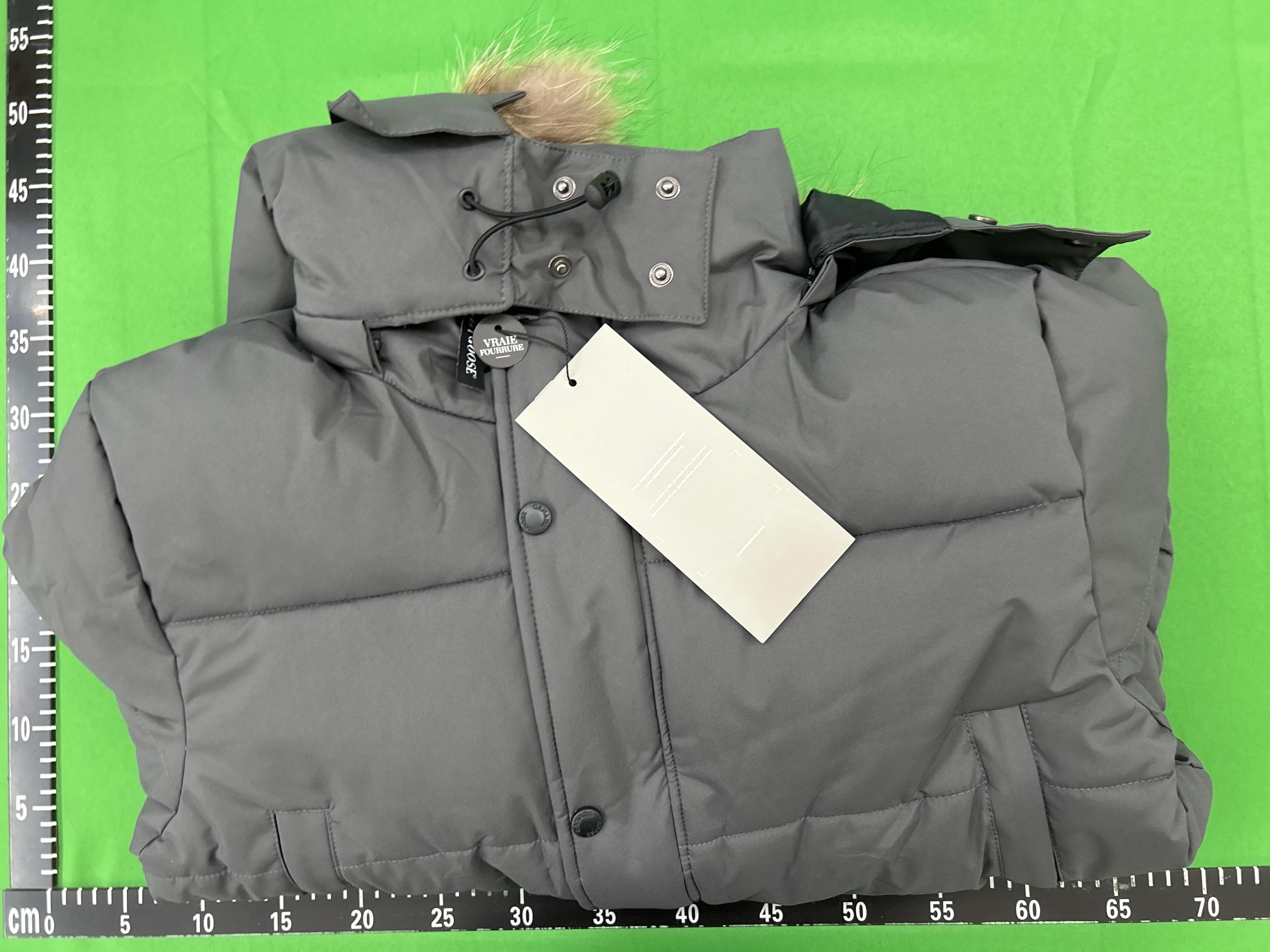 Foto QC 8 de Canada Goose Down Puffer Jacket Fur Hood Black