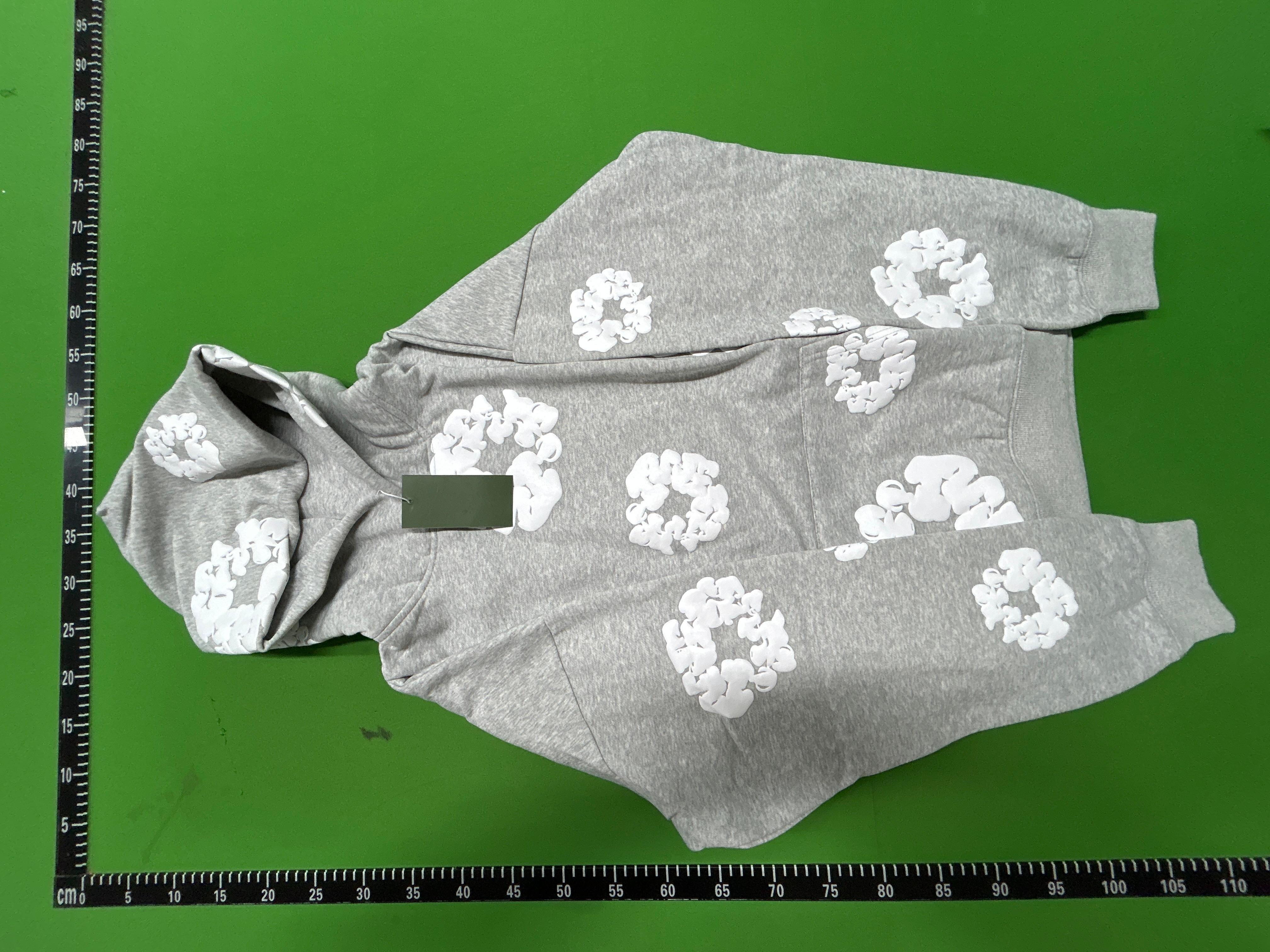 Foto QC 7 de Denim Tears The Cotton Wreath Hoodie Navy