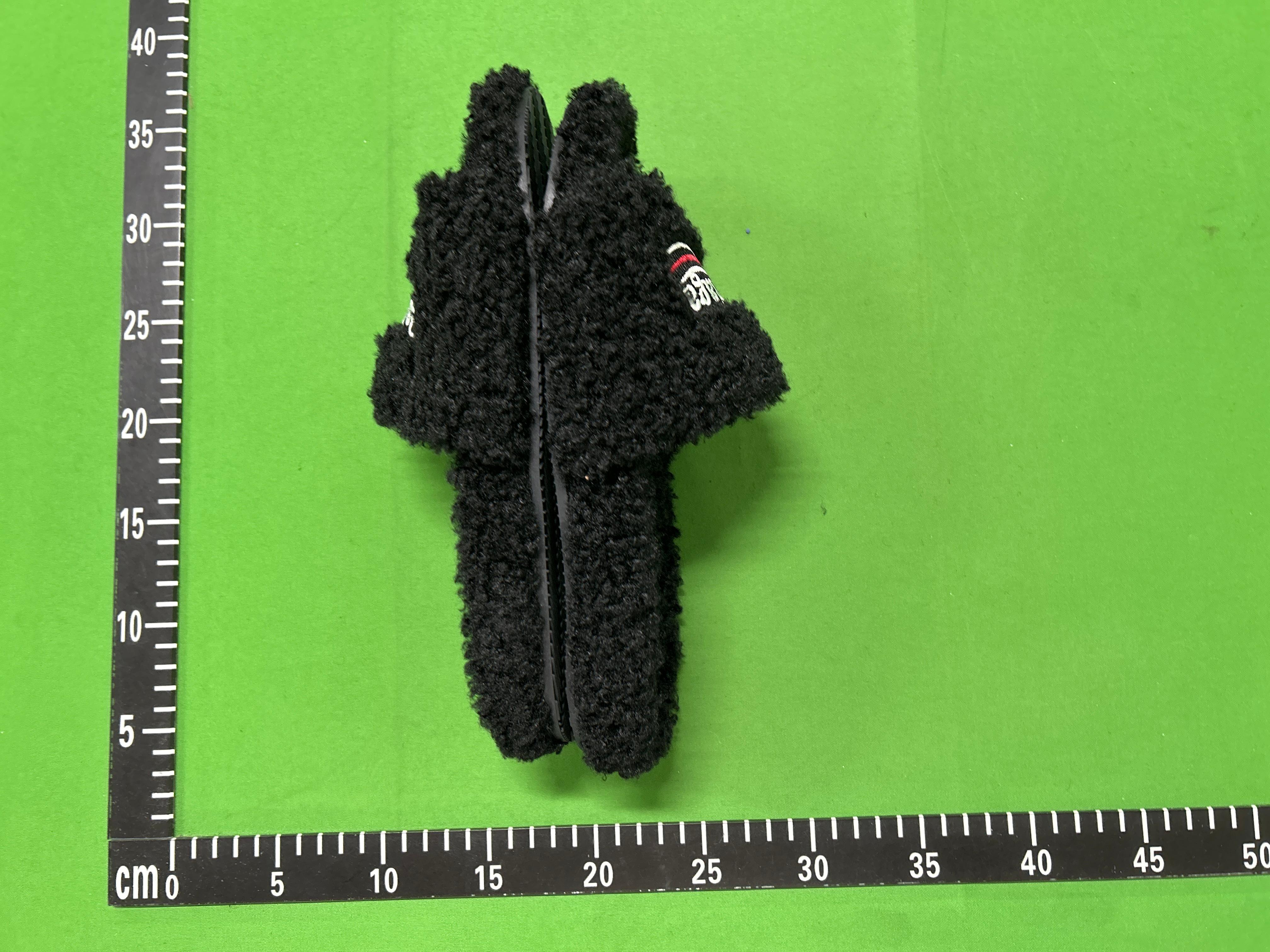 Foto QC 5 de Balenciaga Furry Slide Faux Fur Political Campaign Black