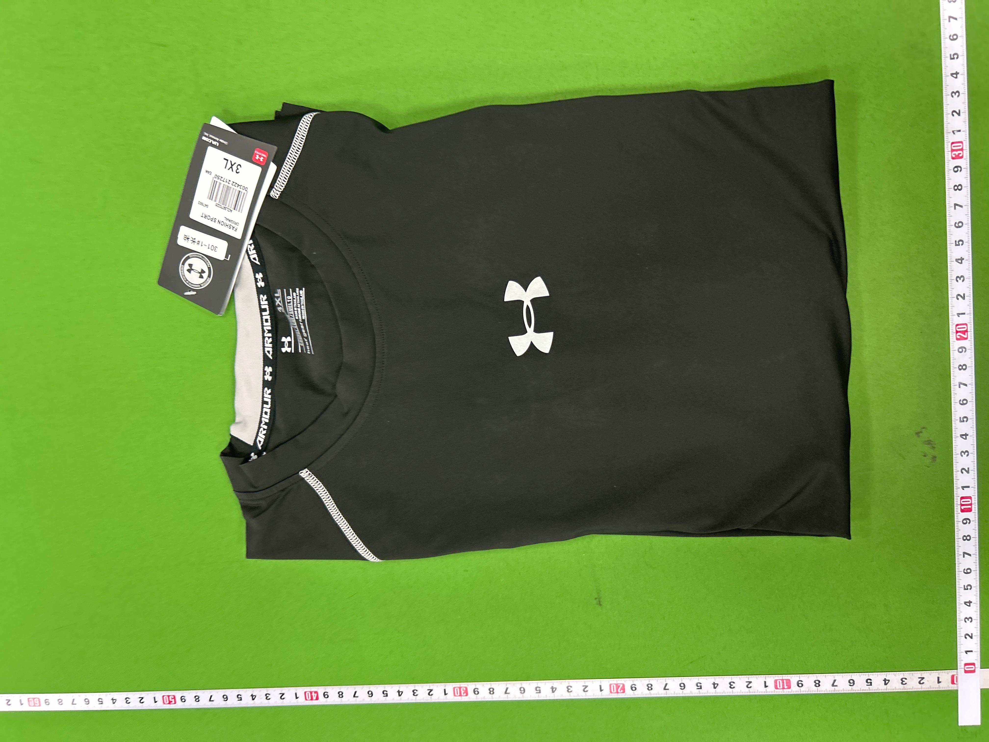 Foto QC 1 de adidas T-shirt Center Logo Black