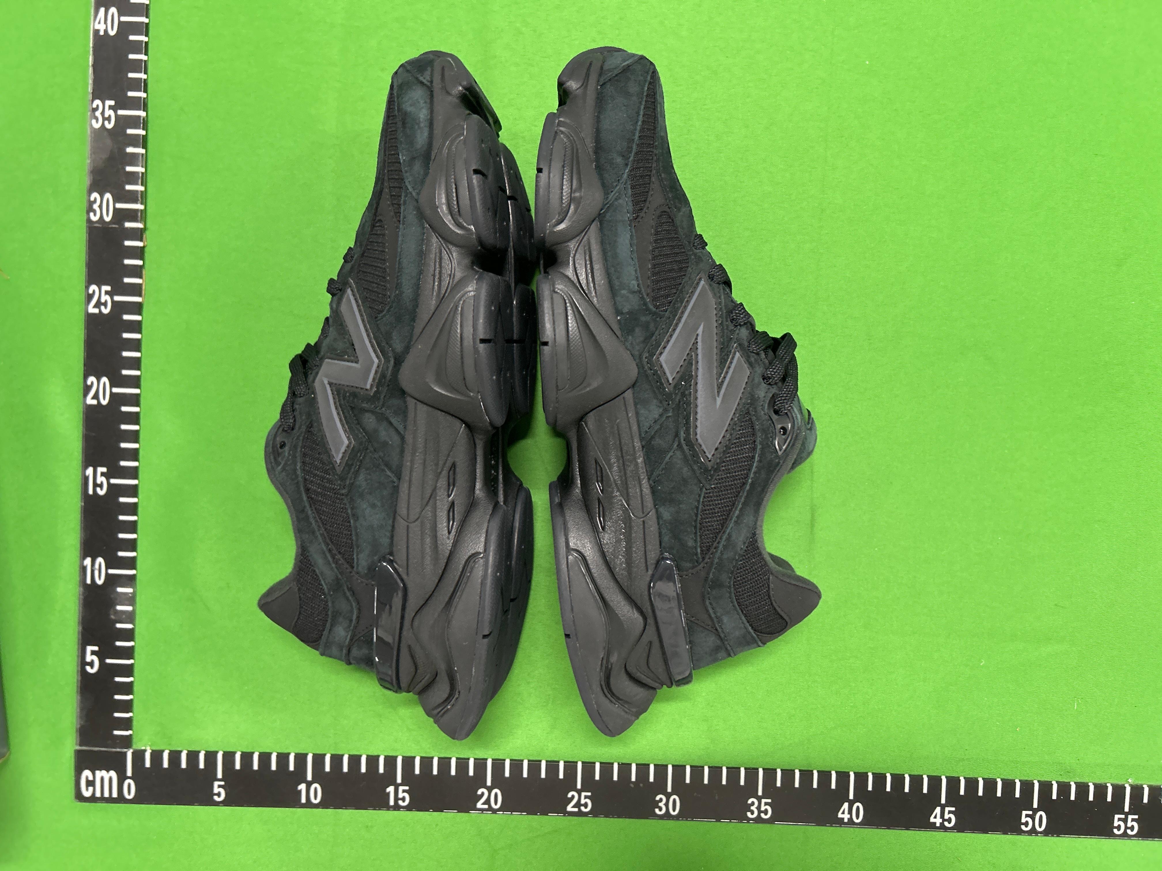 Foto QC 5 de New Balance 9060 Rain Cloud Grey U9060GM
