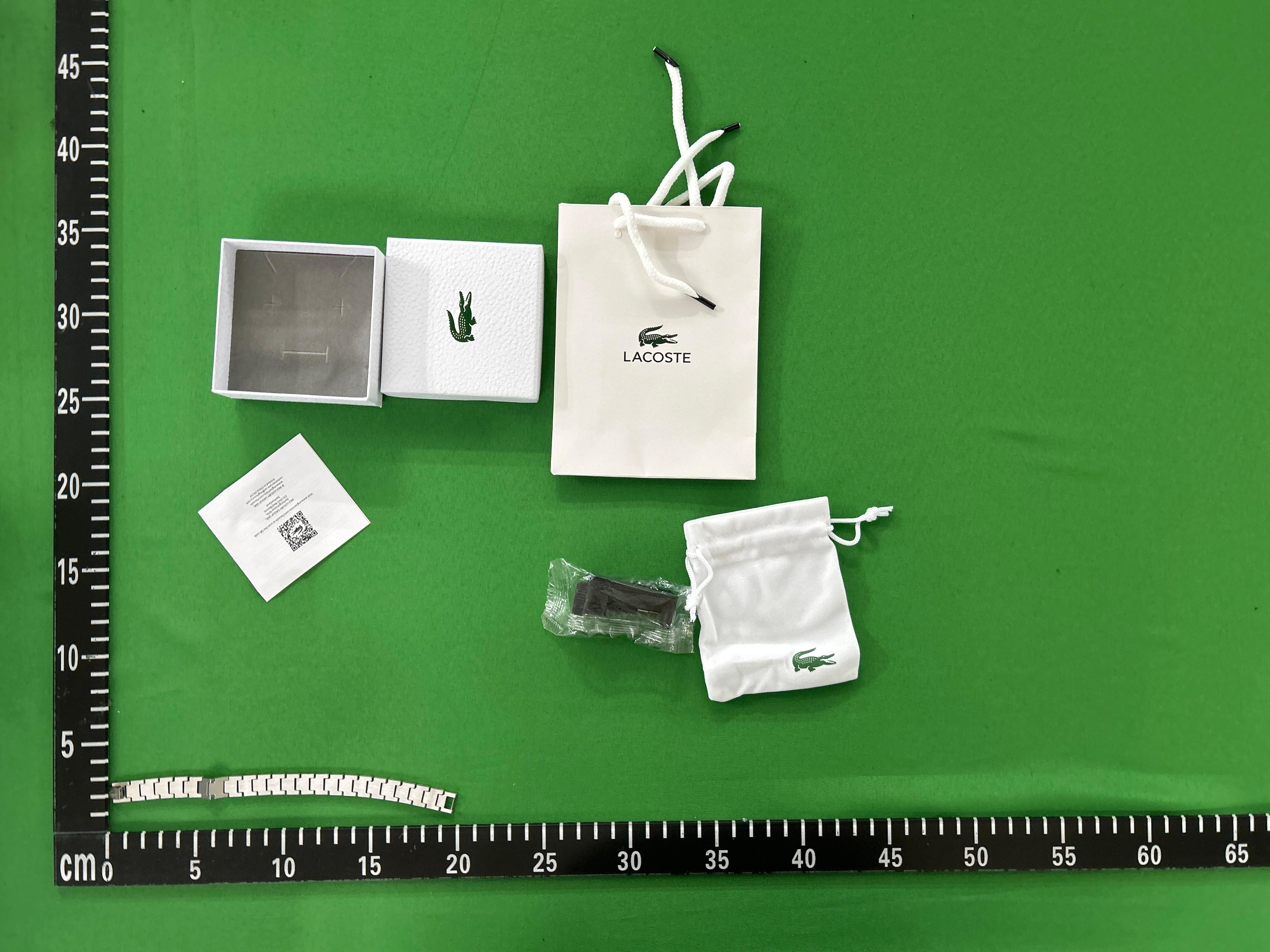 Foto QC 3 de Lacoste Bracelet Stainless Steel Magnet Black