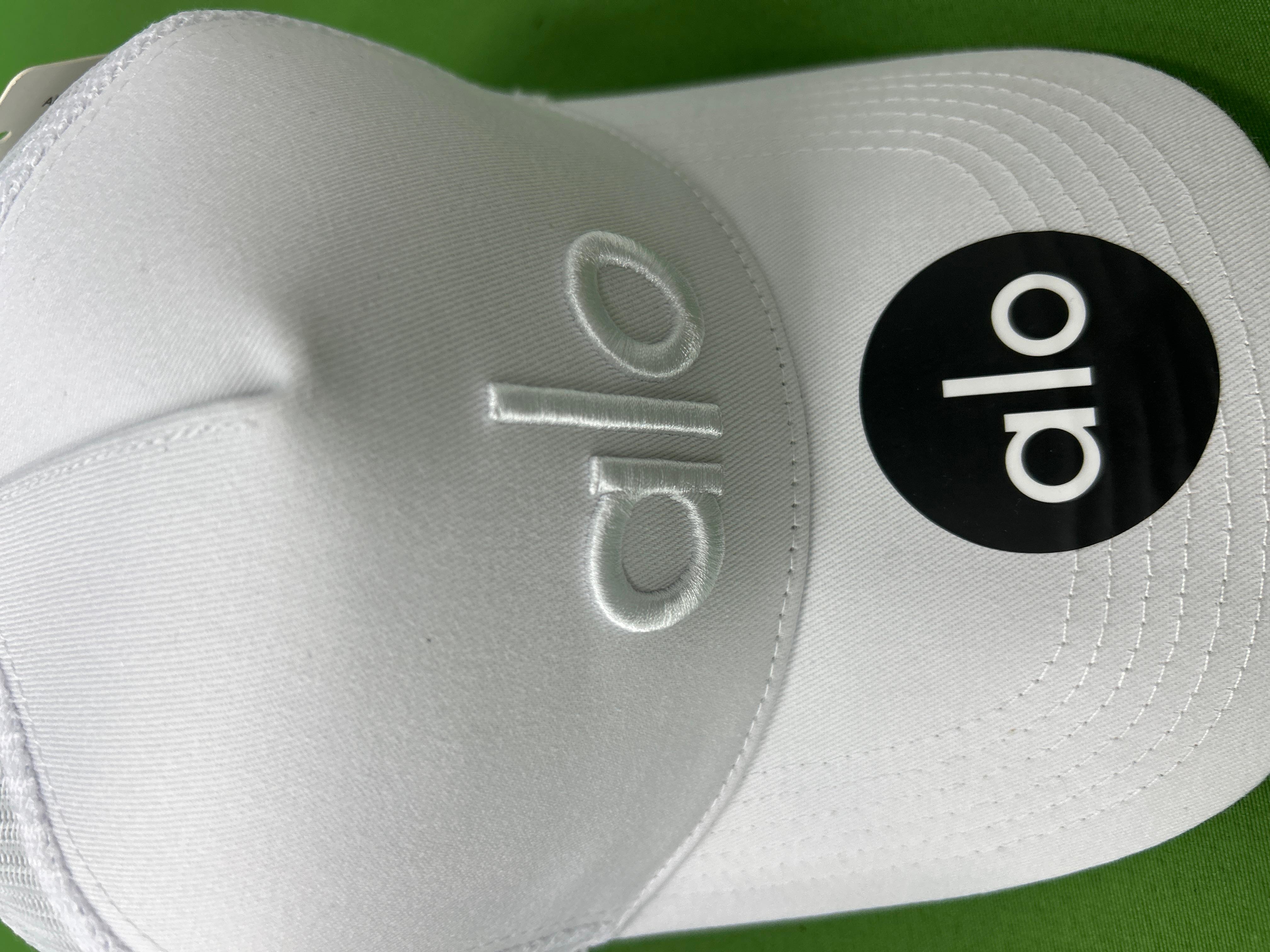Foto QC 2 de Alo Yoga Mesh Baseball Cap Olive