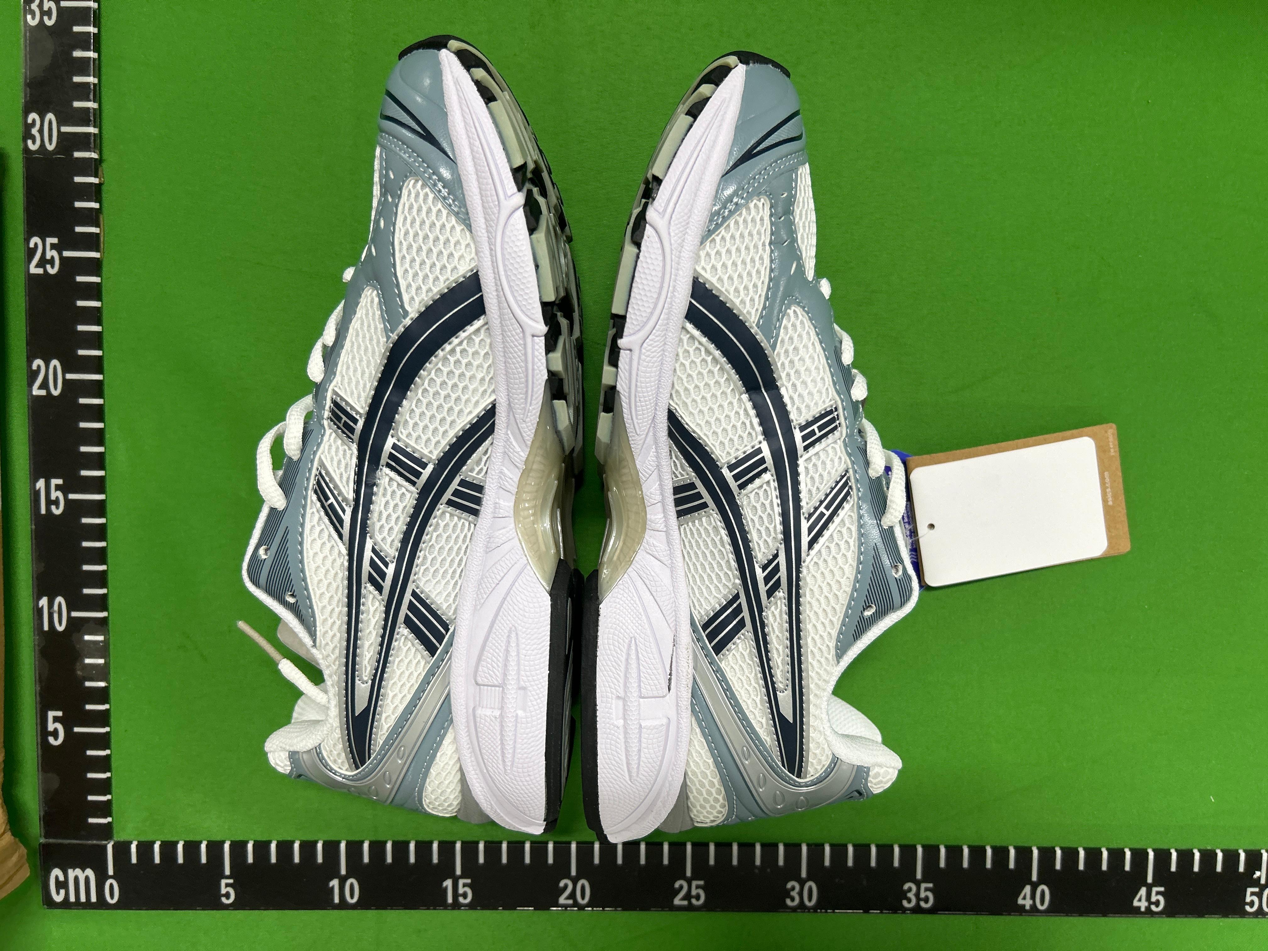 Foto QC 5 de Asics GEL-Kayano 14 Cream Black 1201A019-108