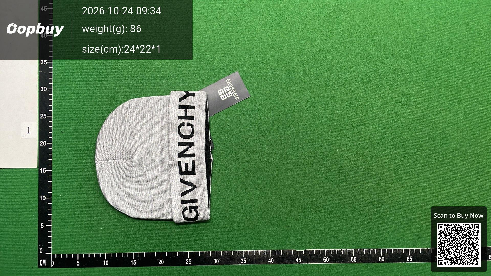Foto QC 7 de Givenchy Logo Beanie Black