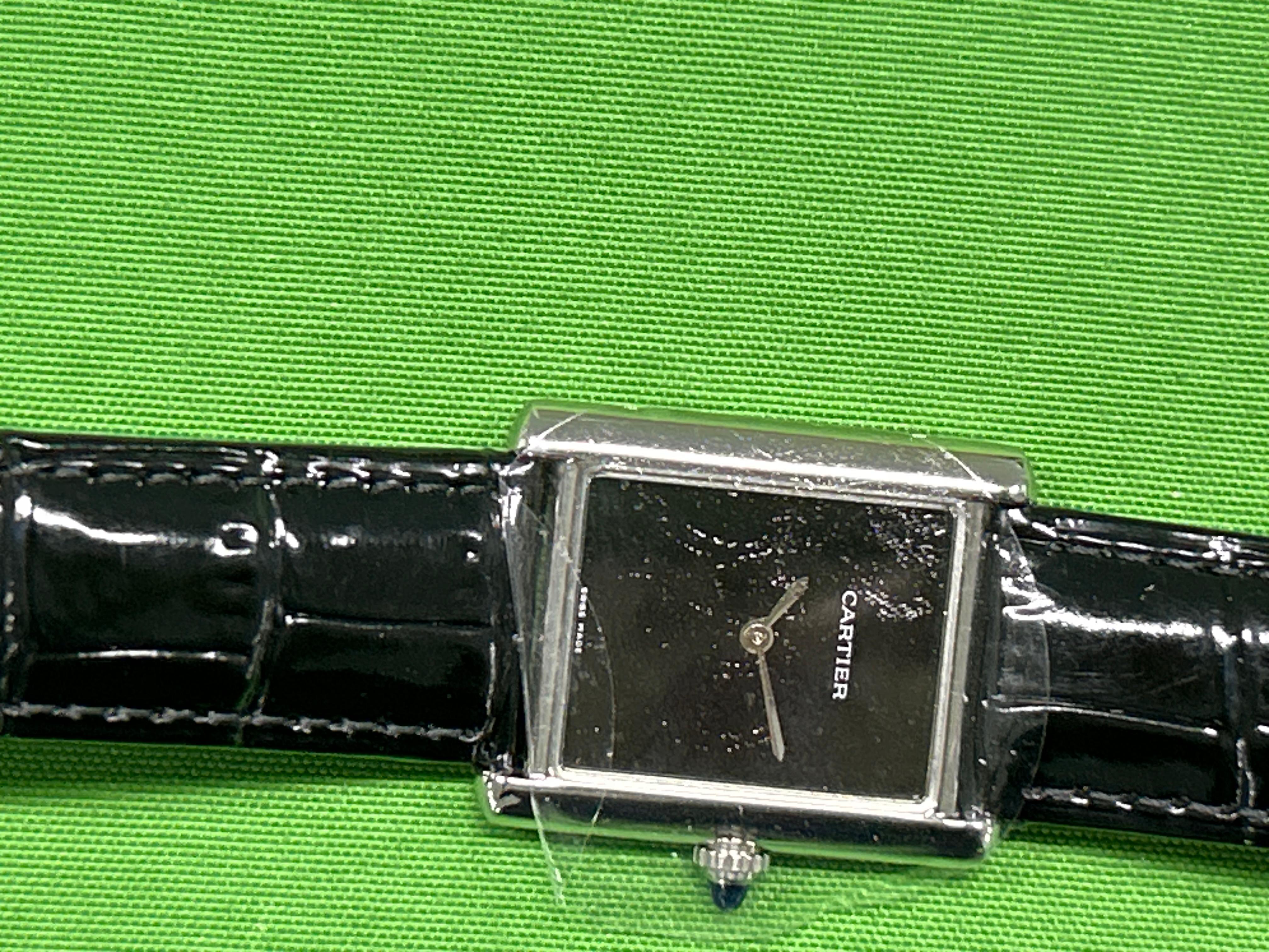 Foto QC 7 de Cartier Tank Must WSTA0041
