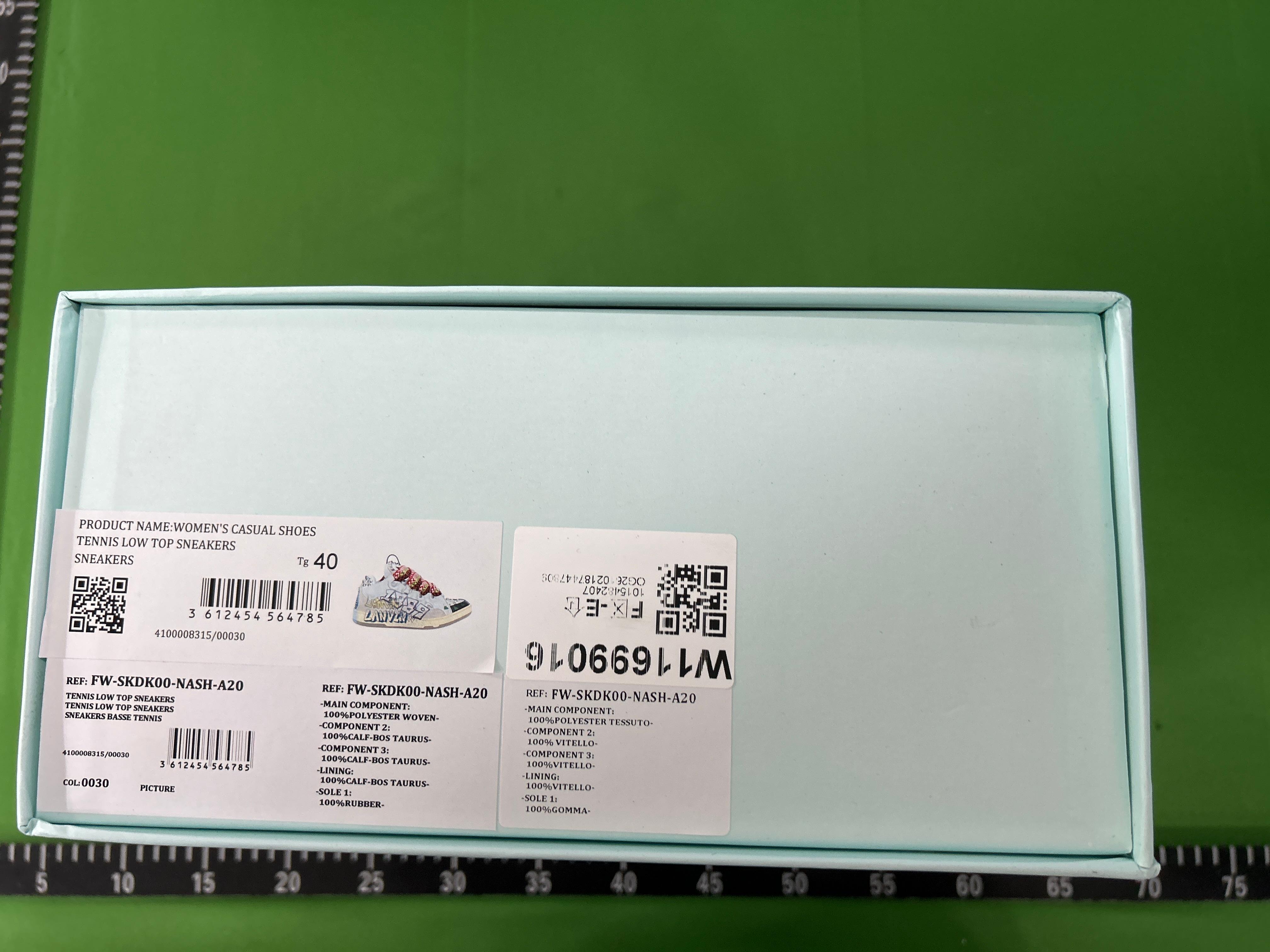 Foto QC 1 de Lanvin Curb Low Pale Pink FM-SKRK11-DRA2-A20-51