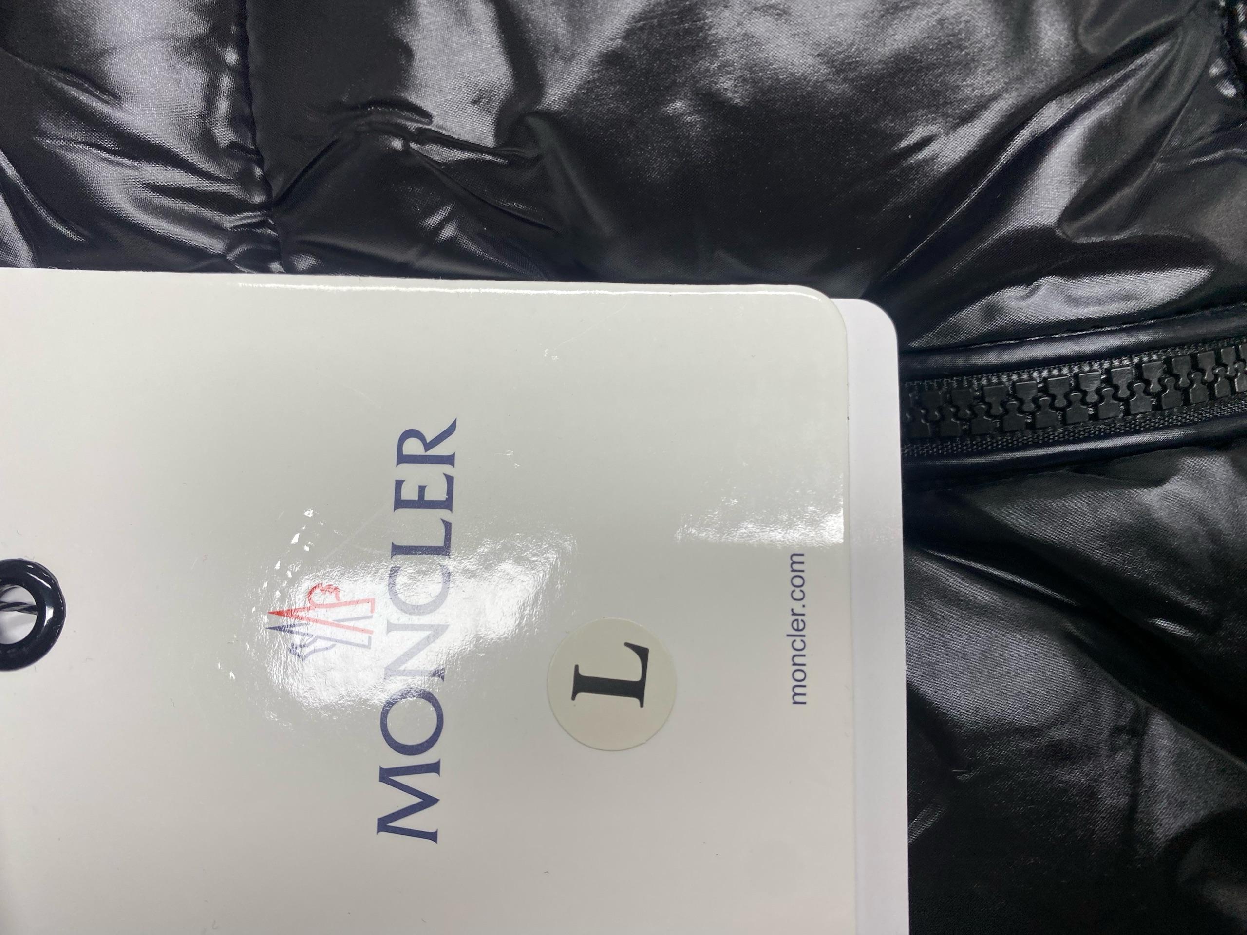 Foto QC 1 de Moncler Maya Down Jacket Hooded Black