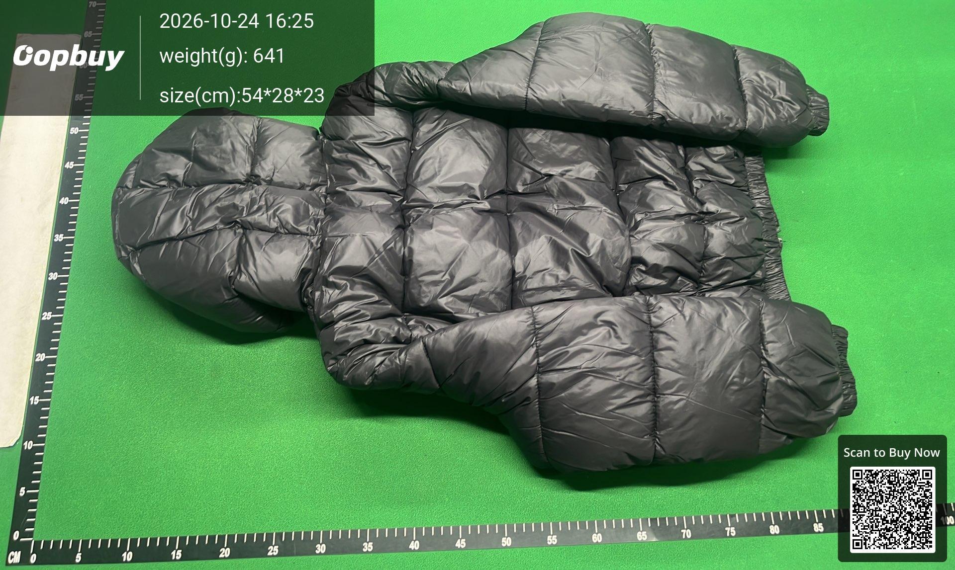 Foto QC 7 de Other Shiny Hooded Puffer Jacket Dark Green