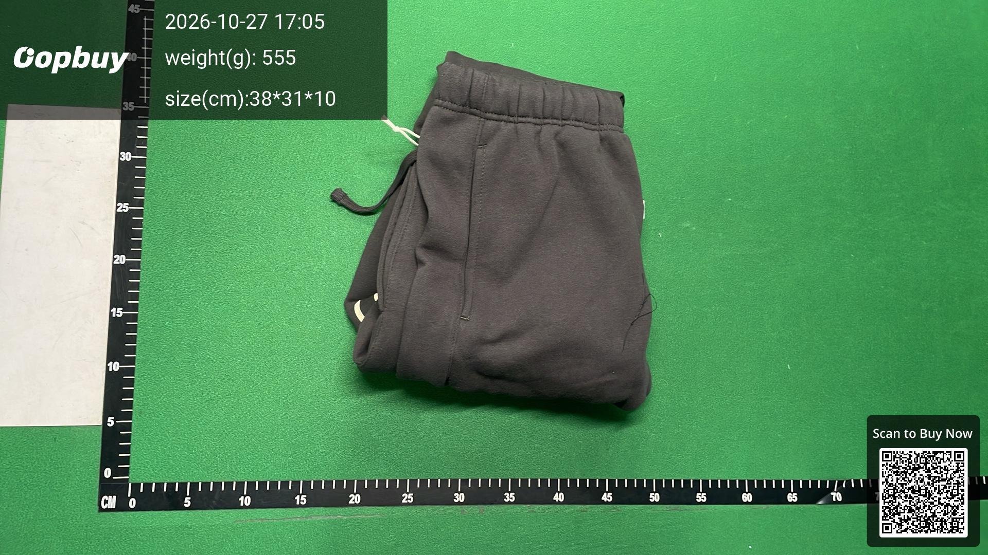Foto QC 8 de Fear of God Essentials 1977 Sweatpants Beige