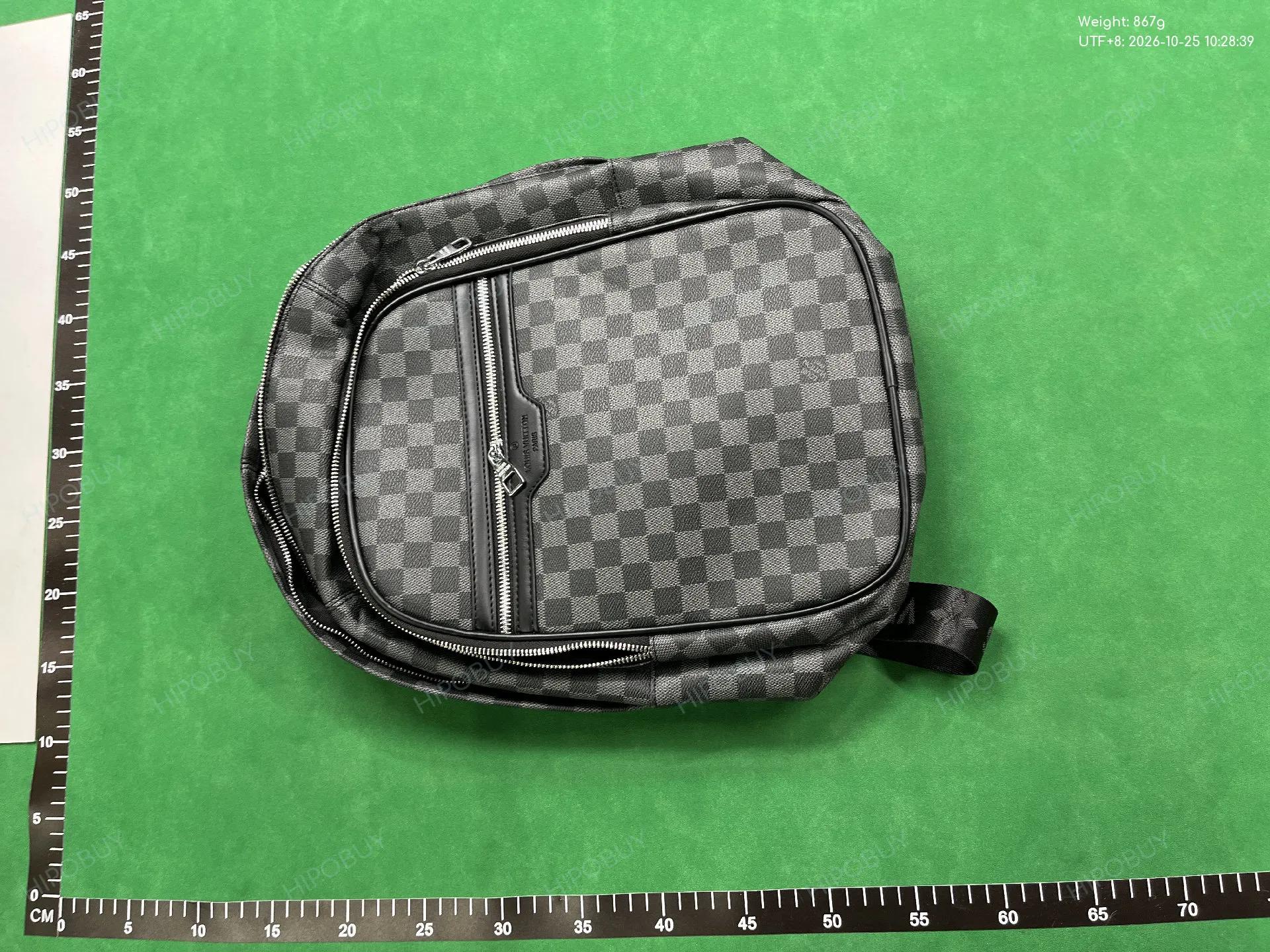 Foto QC 1 de Louis Vuitton Trio Messenger Monogram Shadow Black