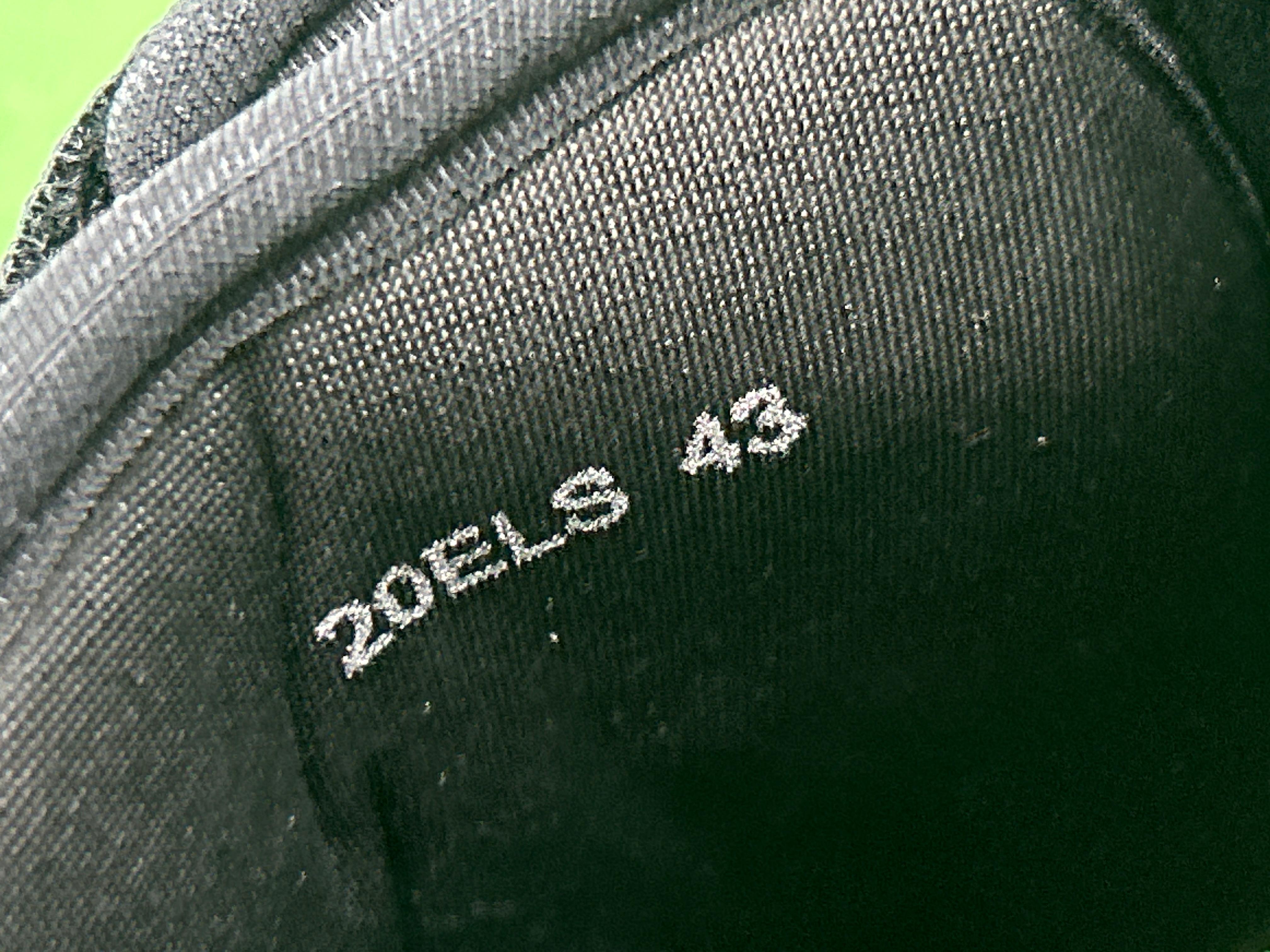 Foto QC 8 de Dior Aqua Sandals Suede Black