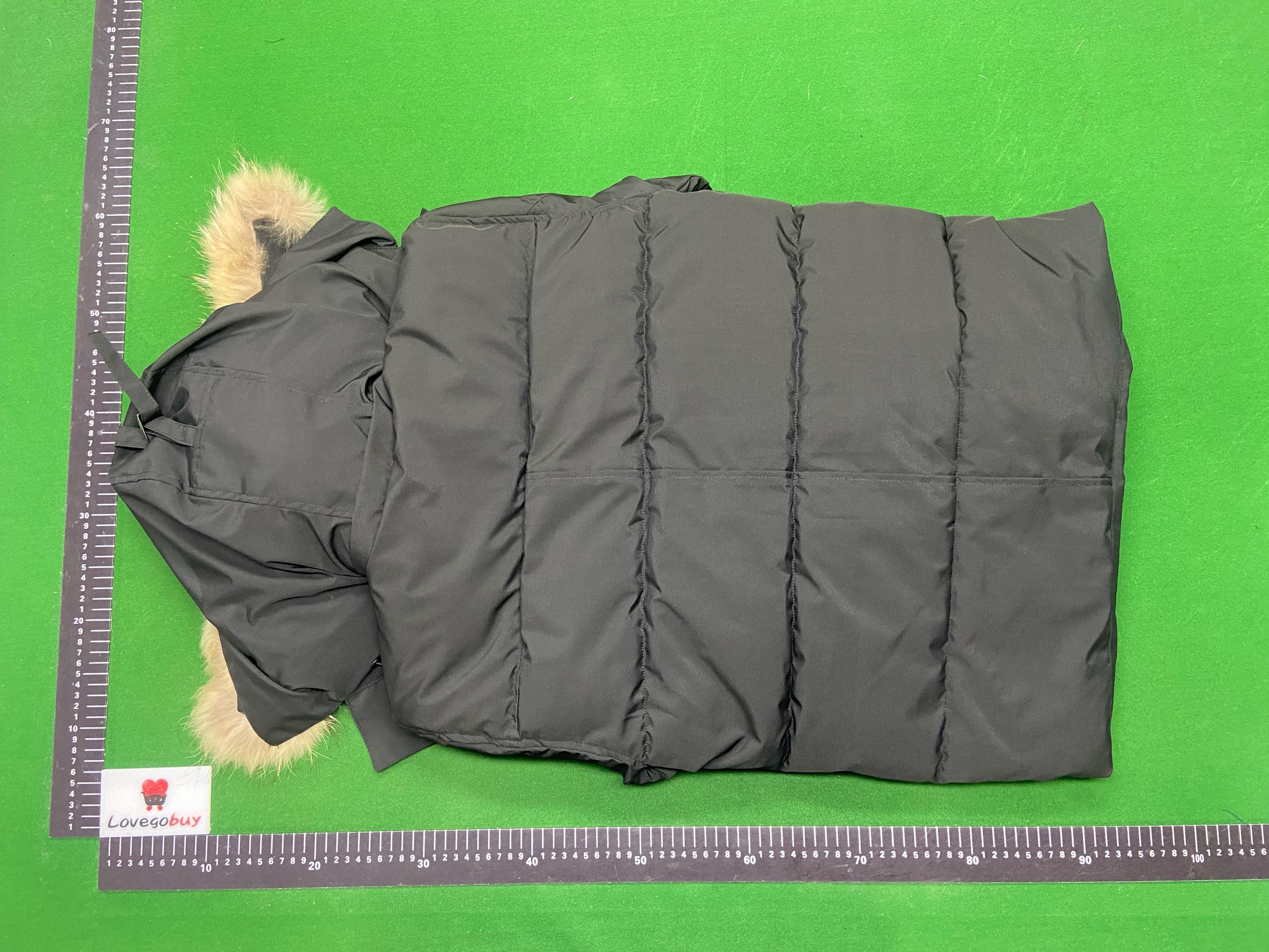 Foto QC 2 de Canada Goose Down Puffer Jacket Fur Hood Black