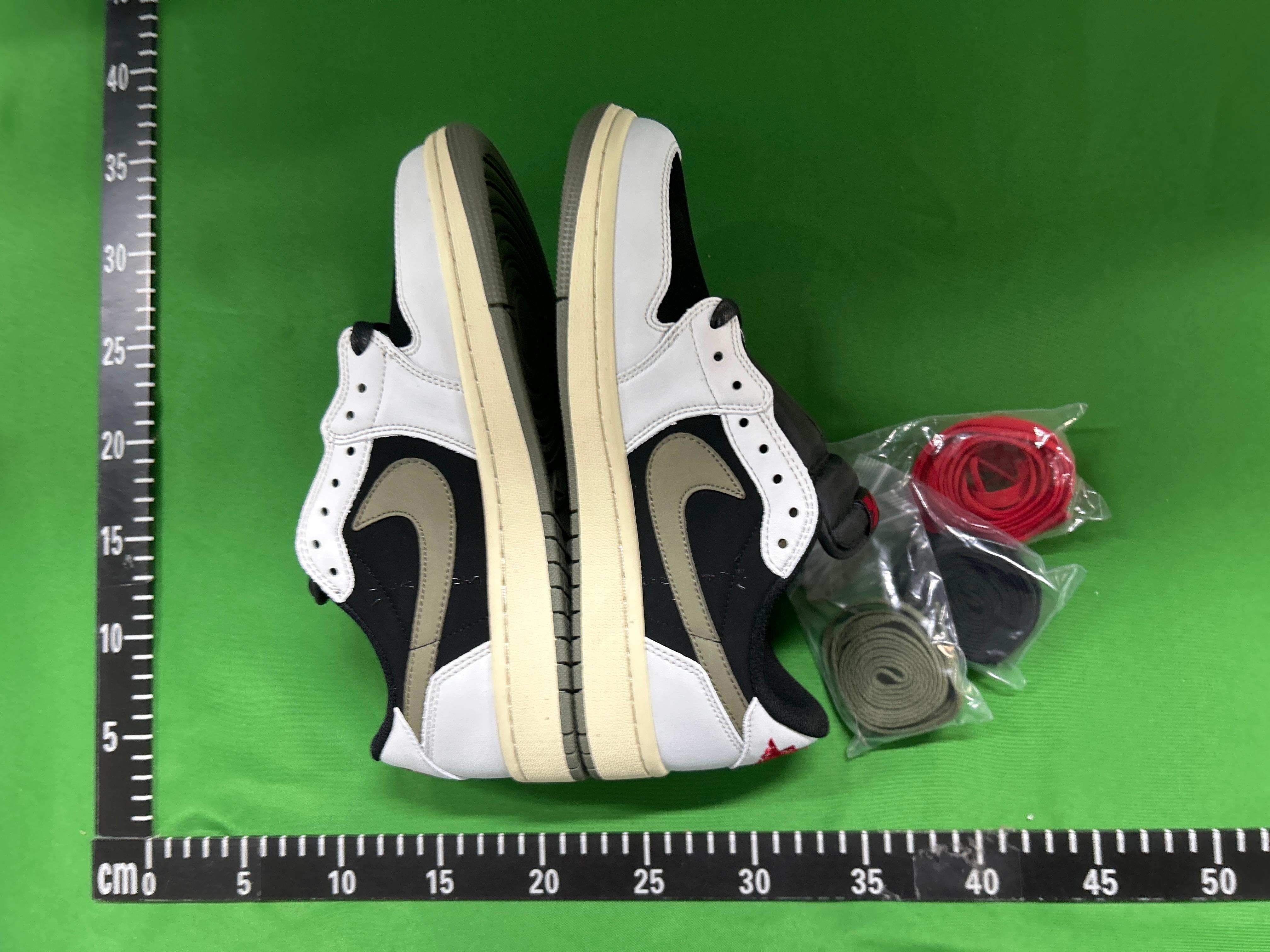 Foto QC 4 de Jordan 1 Retro Low OG SP Travis Scott Black Phantom DM7866-001