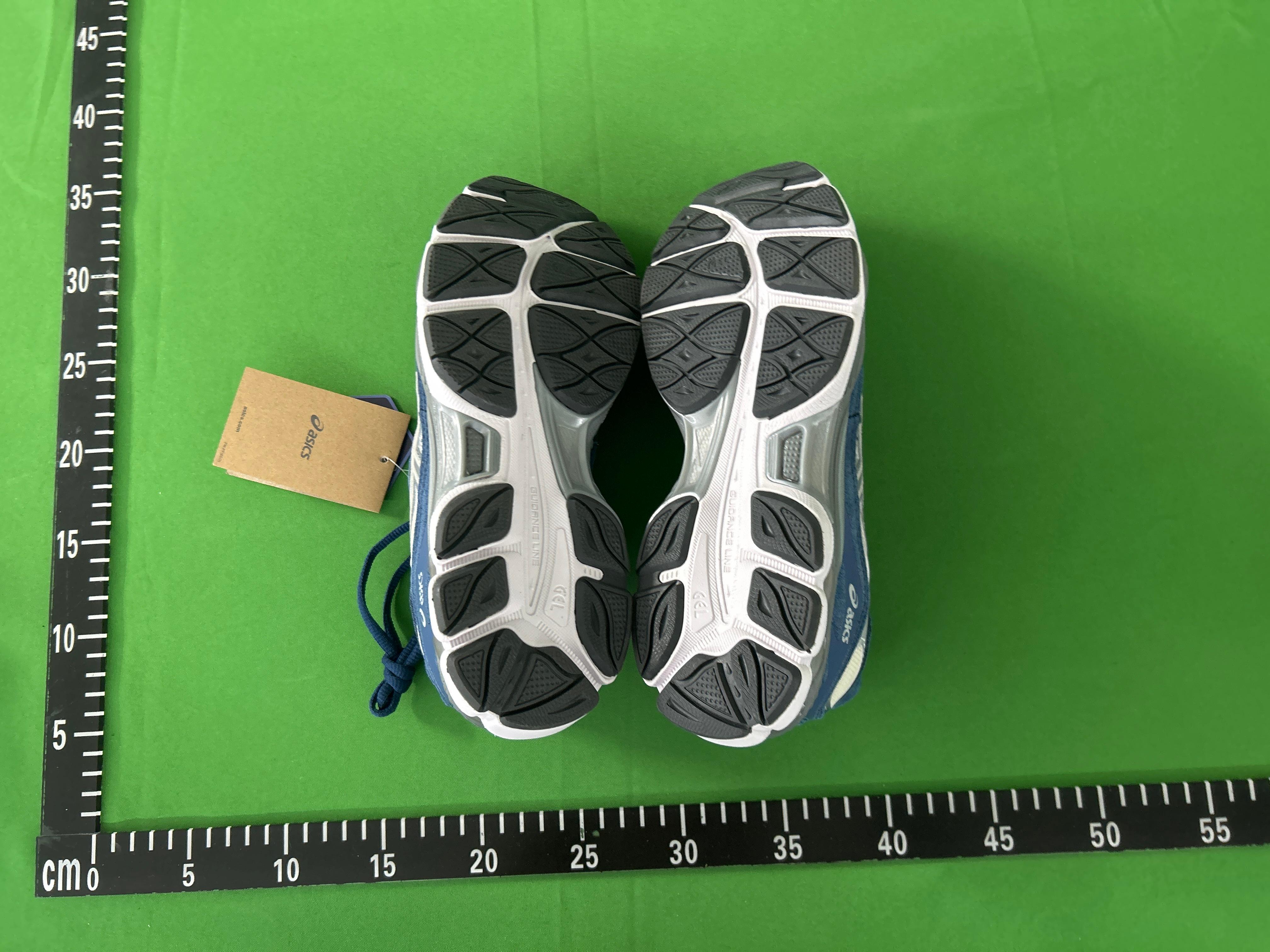 Foto QC 6 de ASICS GEL-NYC Cream Oyster Grey 1201A789-103
