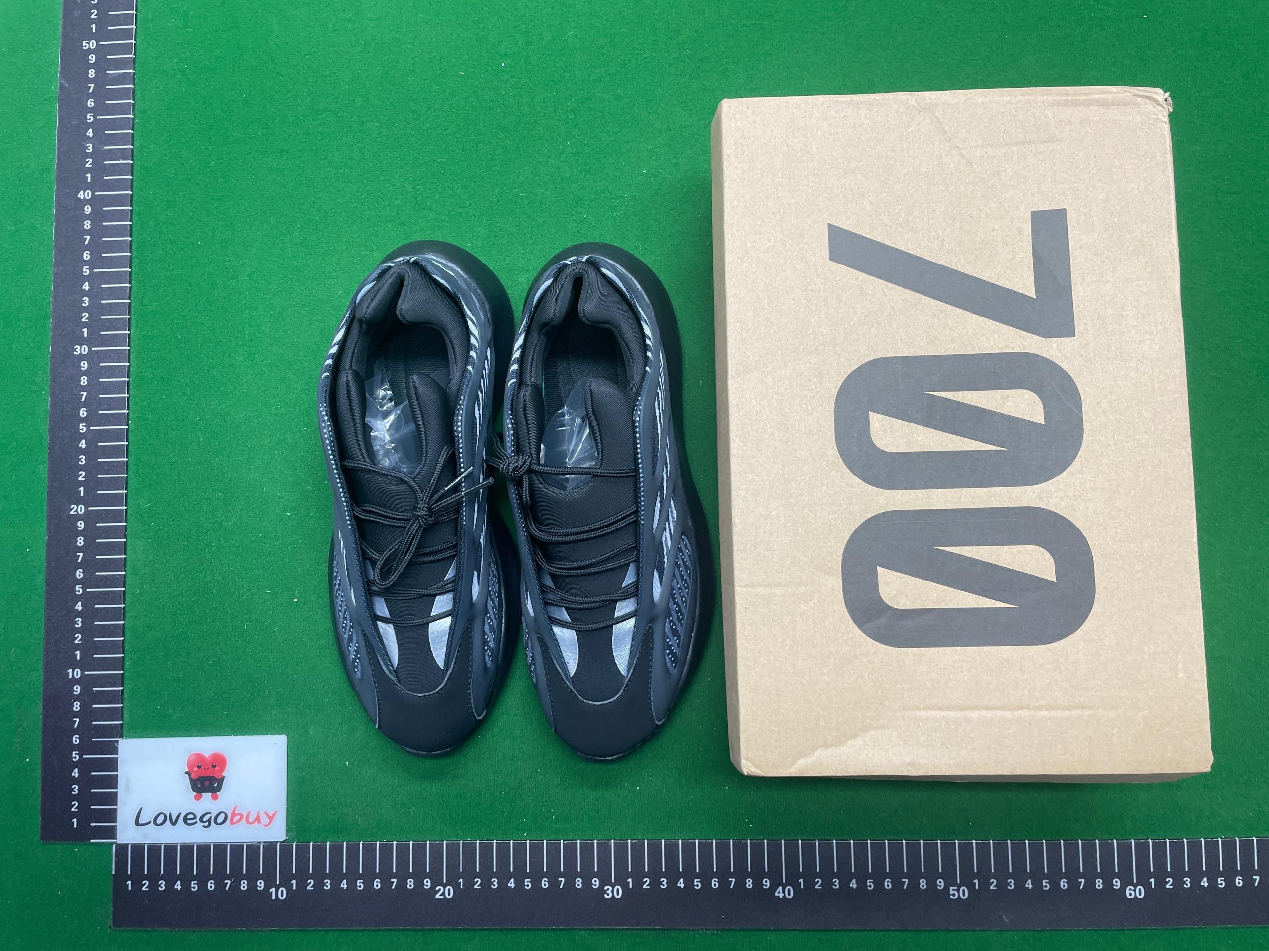 Foto QC 5 de adidas Yeezy 700 V3 Alvah H67799