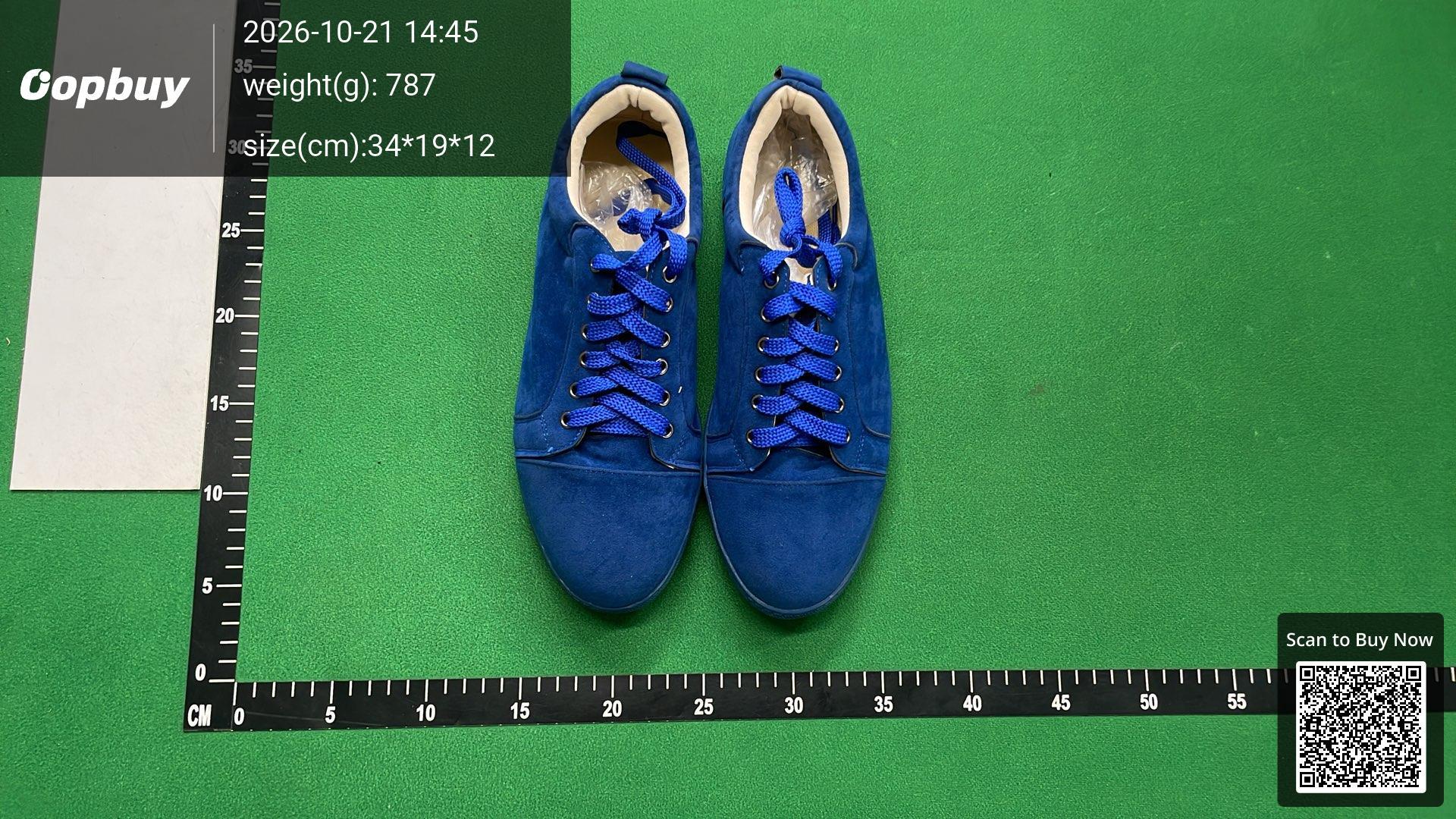 Foto QC 6 de Christian Louboutin Louis Junior Suede Low Top Sneakers