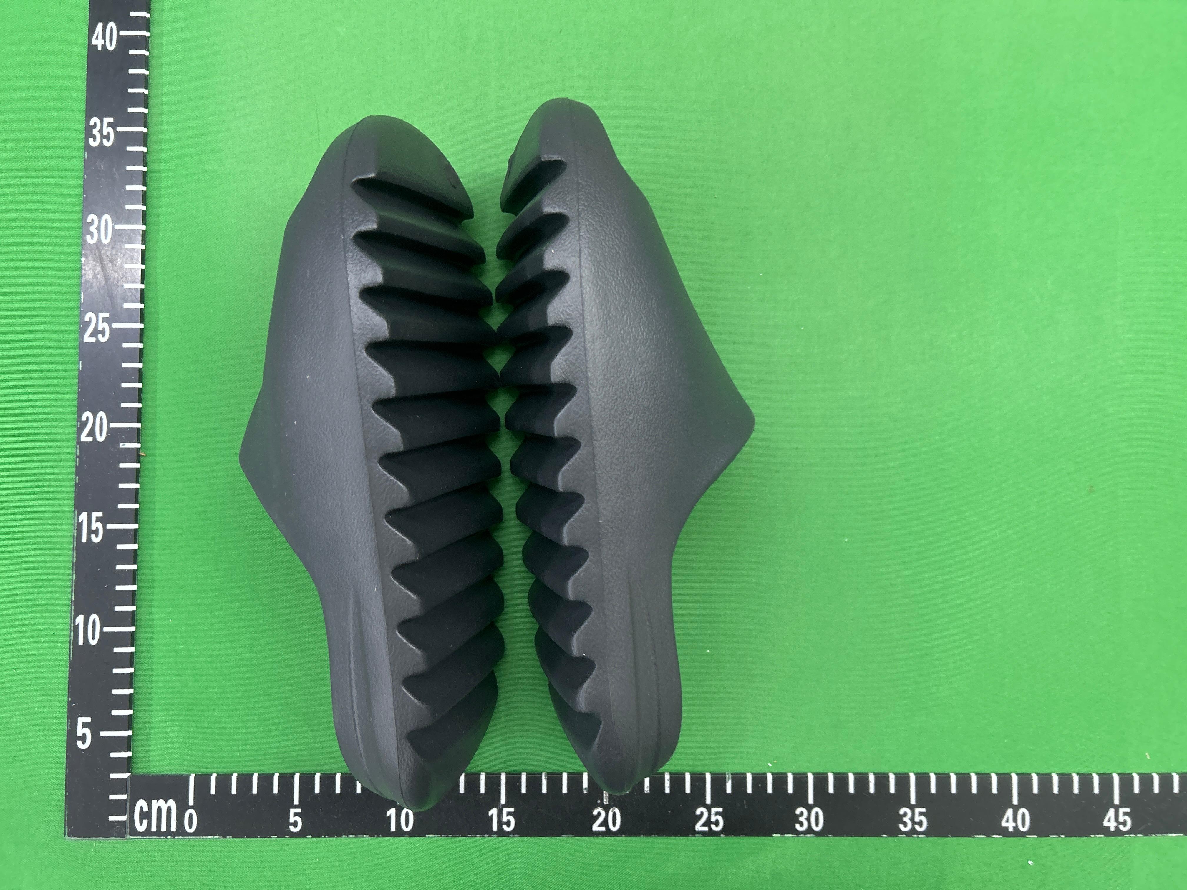 Foto QC 7 de adidas Yeezy Slide EVA Onyx