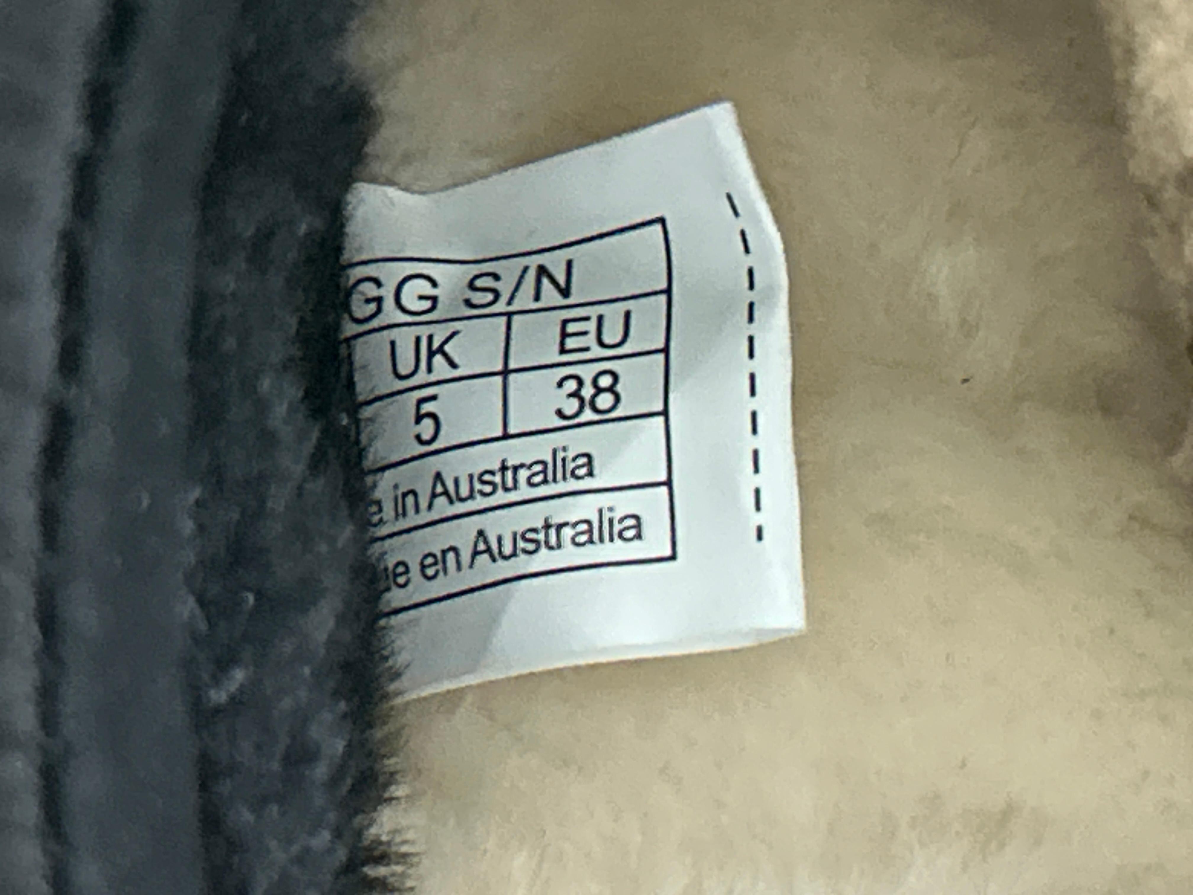 Foto QC 7 de UGG Tasman Suede Slipper Sand