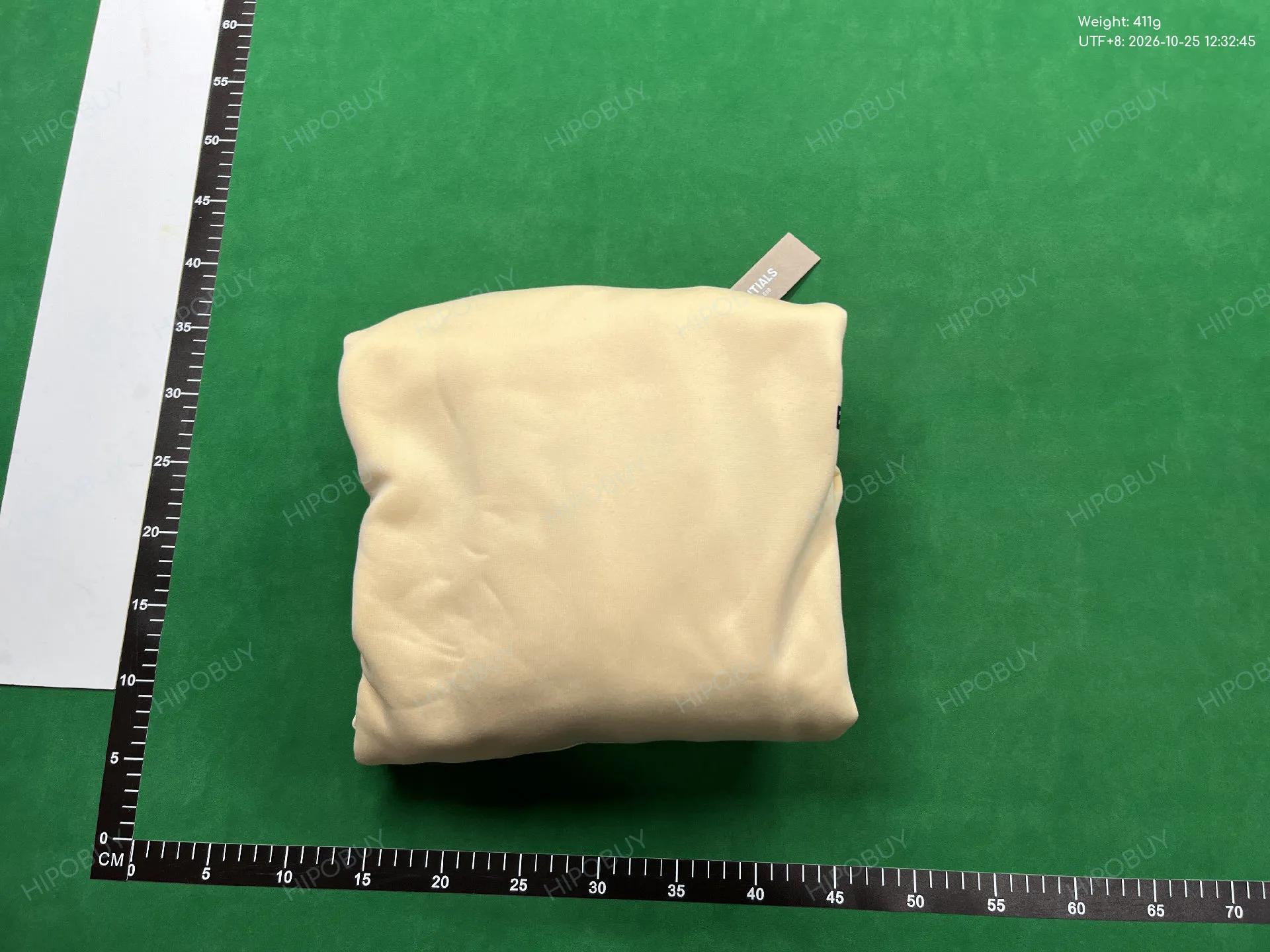 Foto QC 8 de Fear of God Essentials Hoodie Back Logo Grey