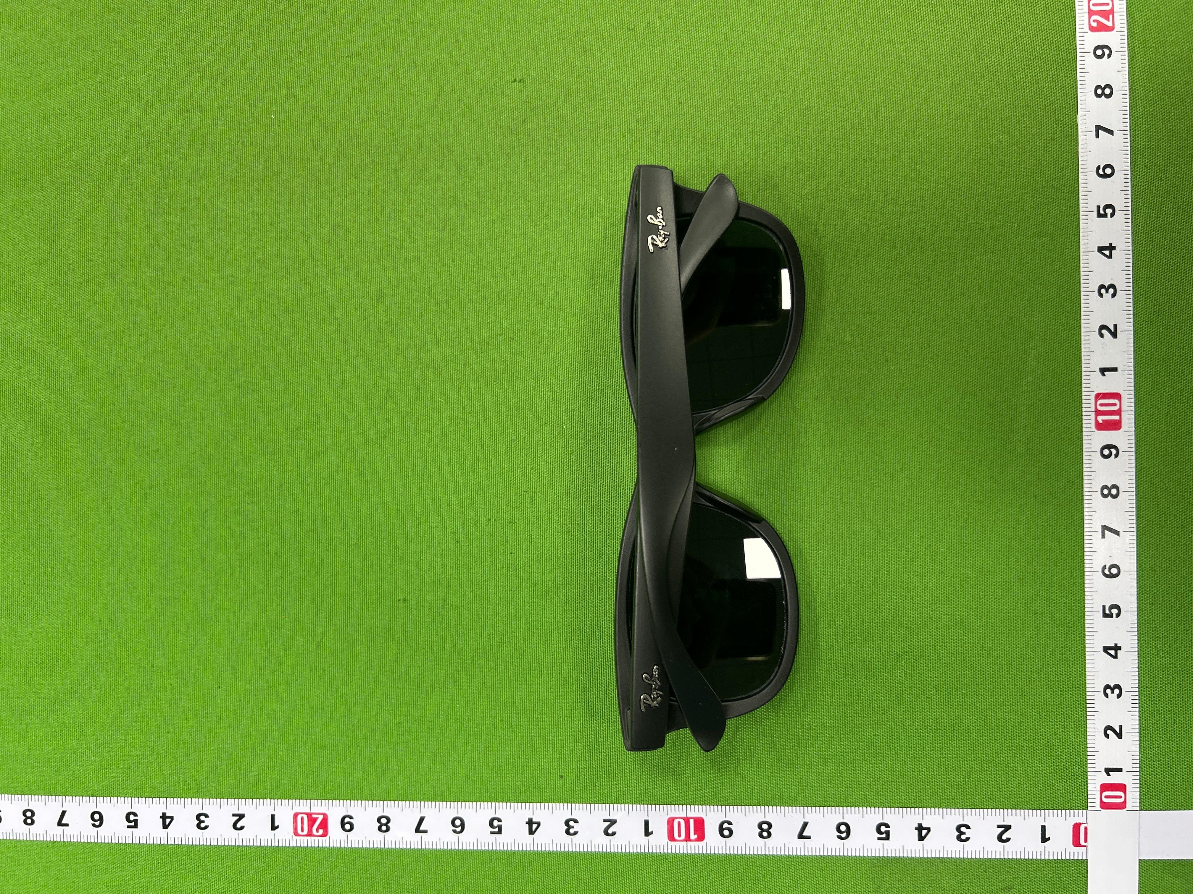 Foto QC 5 de Ray-Ban Wayfarer Acetate Sunglasses Matte Black Green Polarized (RB2140 901S/58)